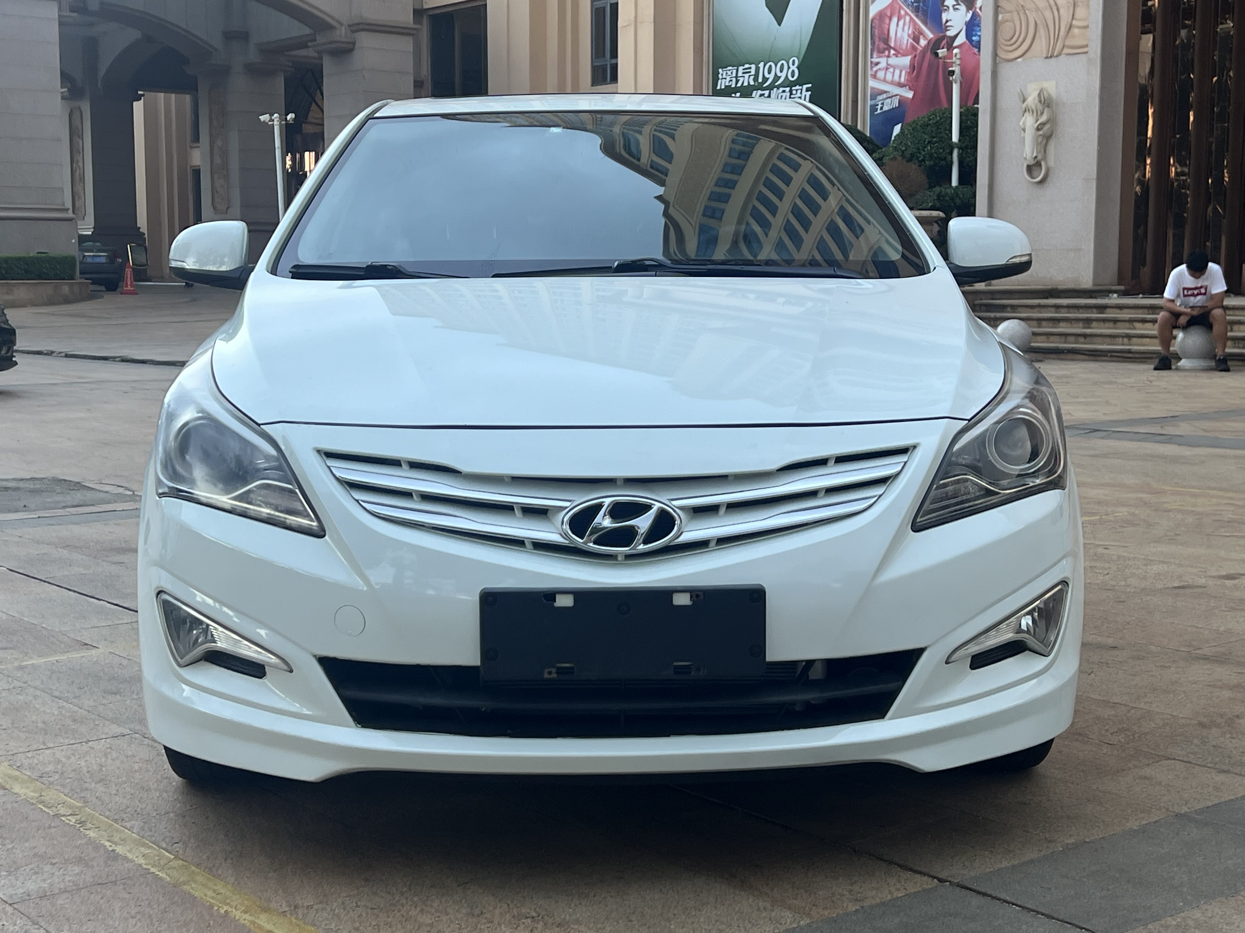 Hyundai Reina Hatchback 2014 #3 Hyundai Reina Hatchback 2014 imagen de coche #3