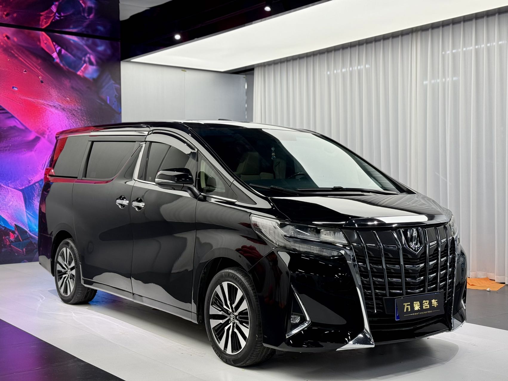 Toyota Alphard 2015 immagine di auto #3