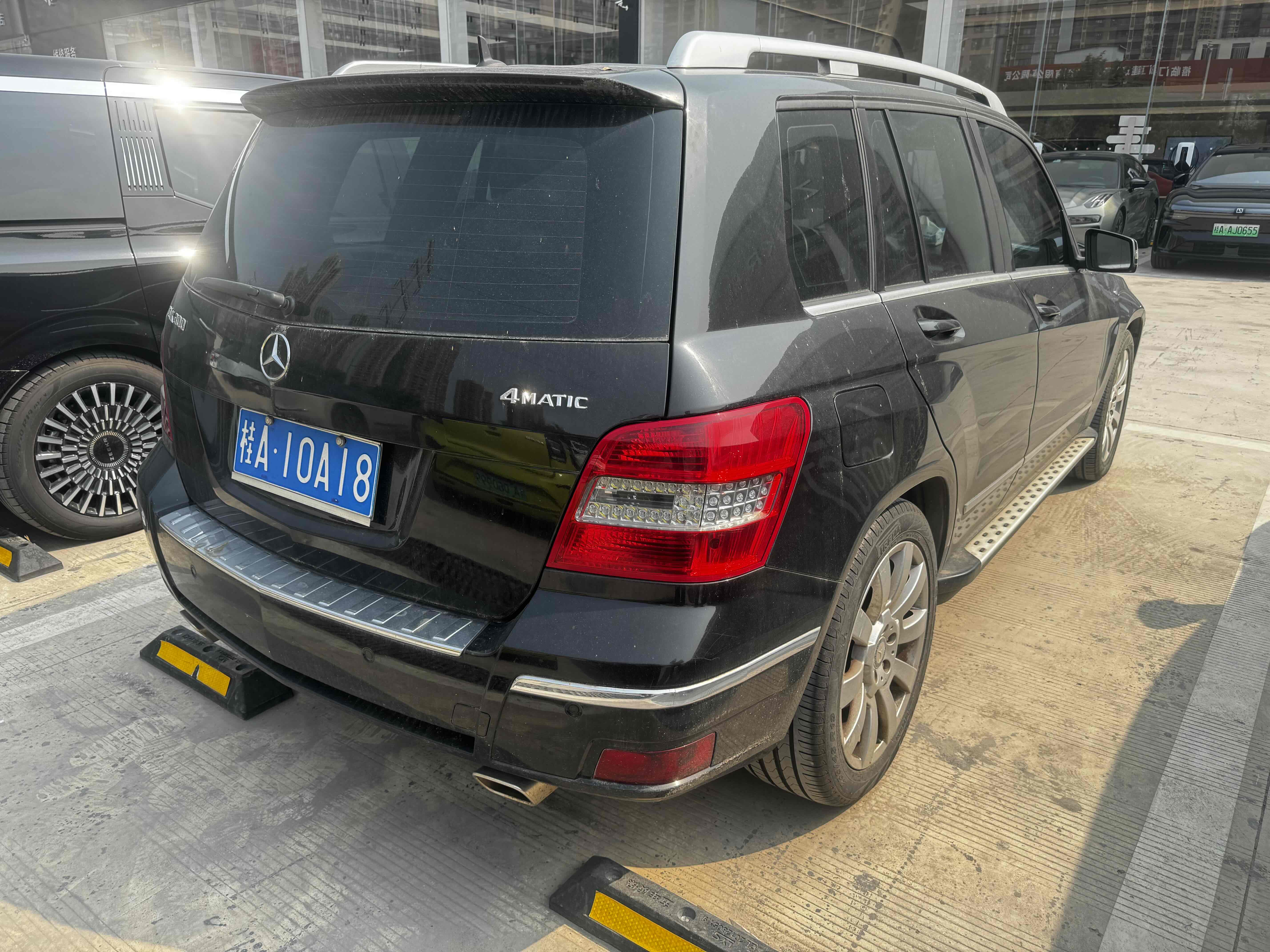 Mercedes-Benz GLK Class (Imported) 2010 car image #3