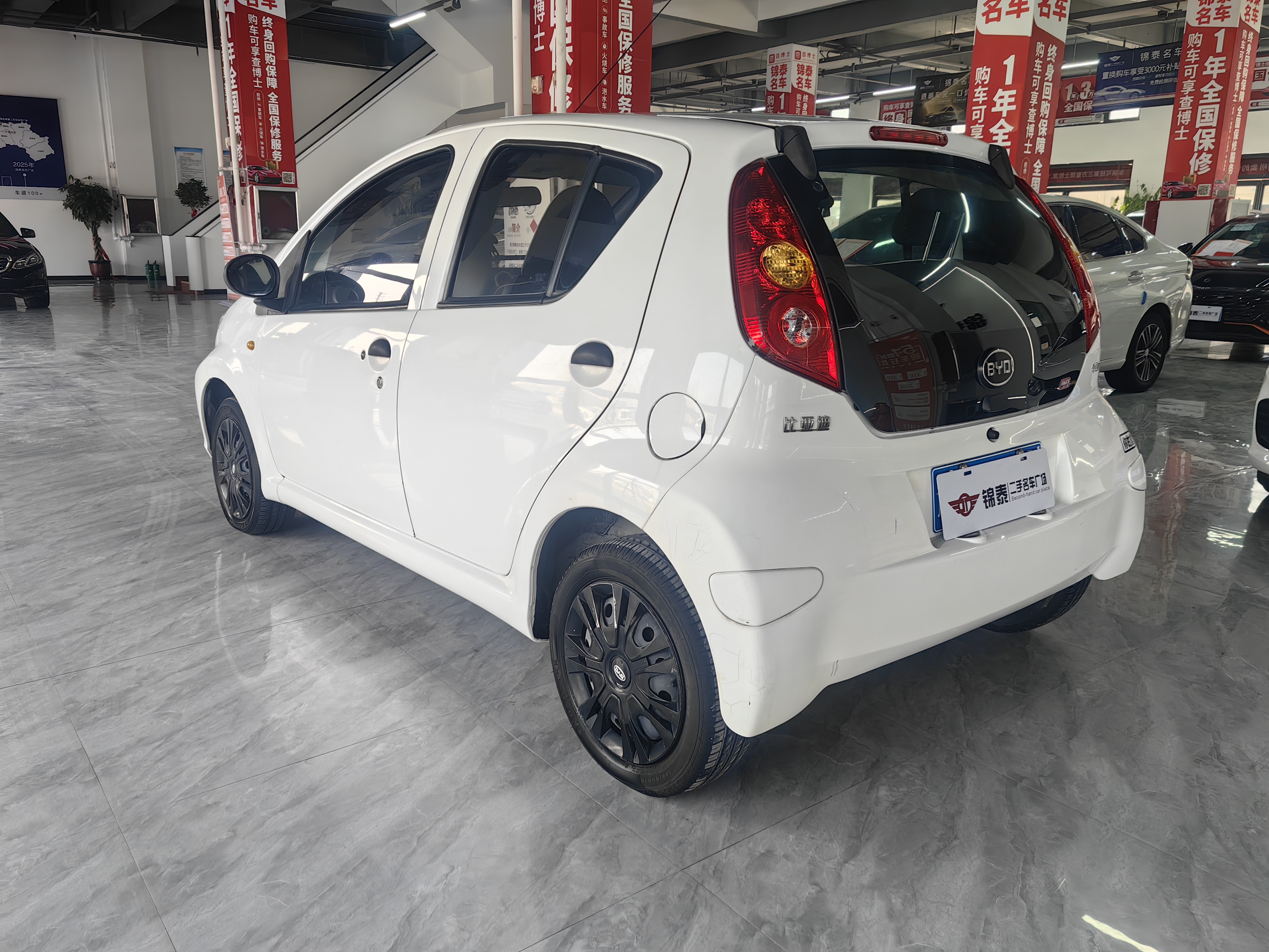 BYD F0 2017 car image #3