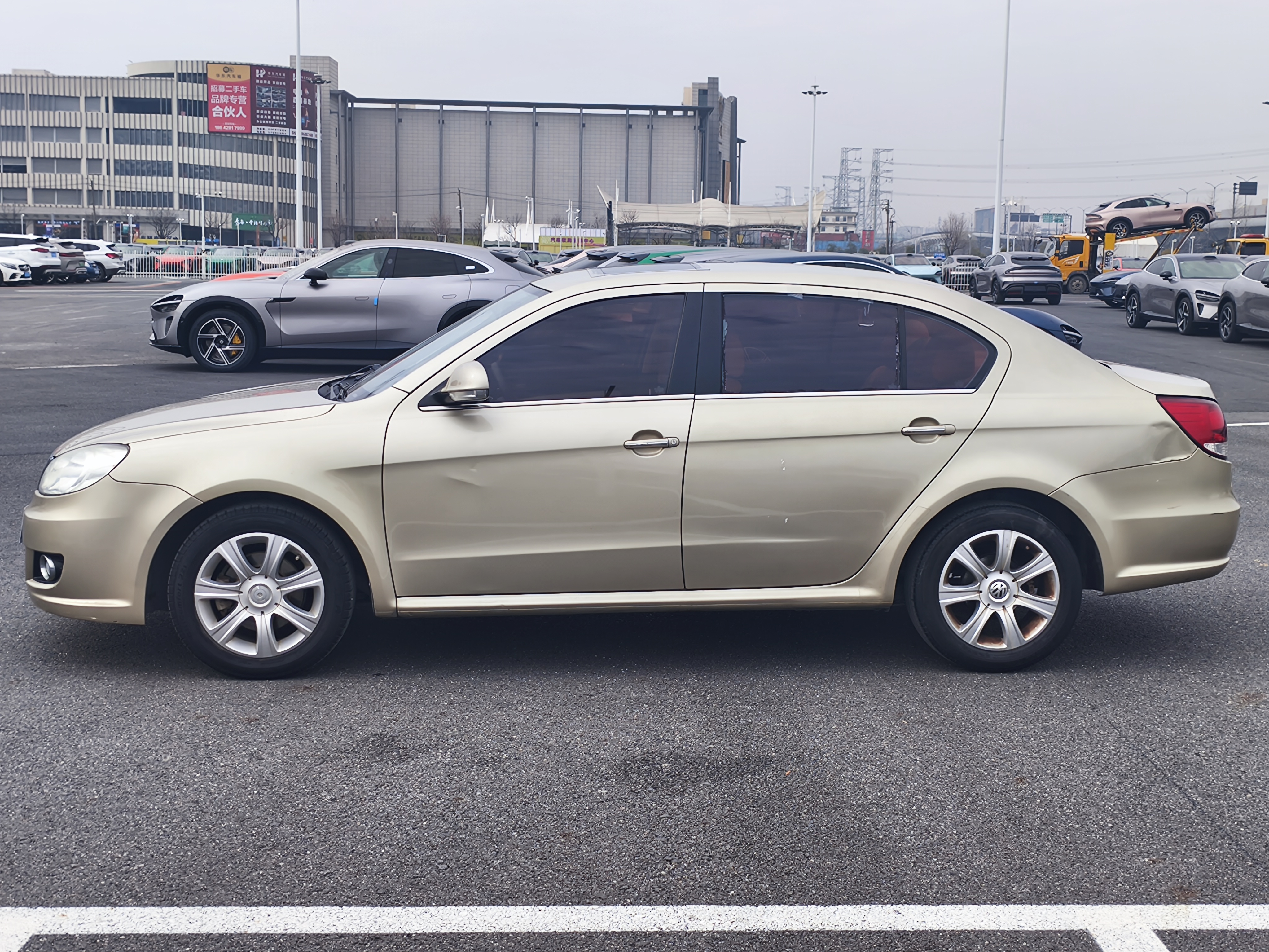 Volkswagen Lavida 2011 car image #3