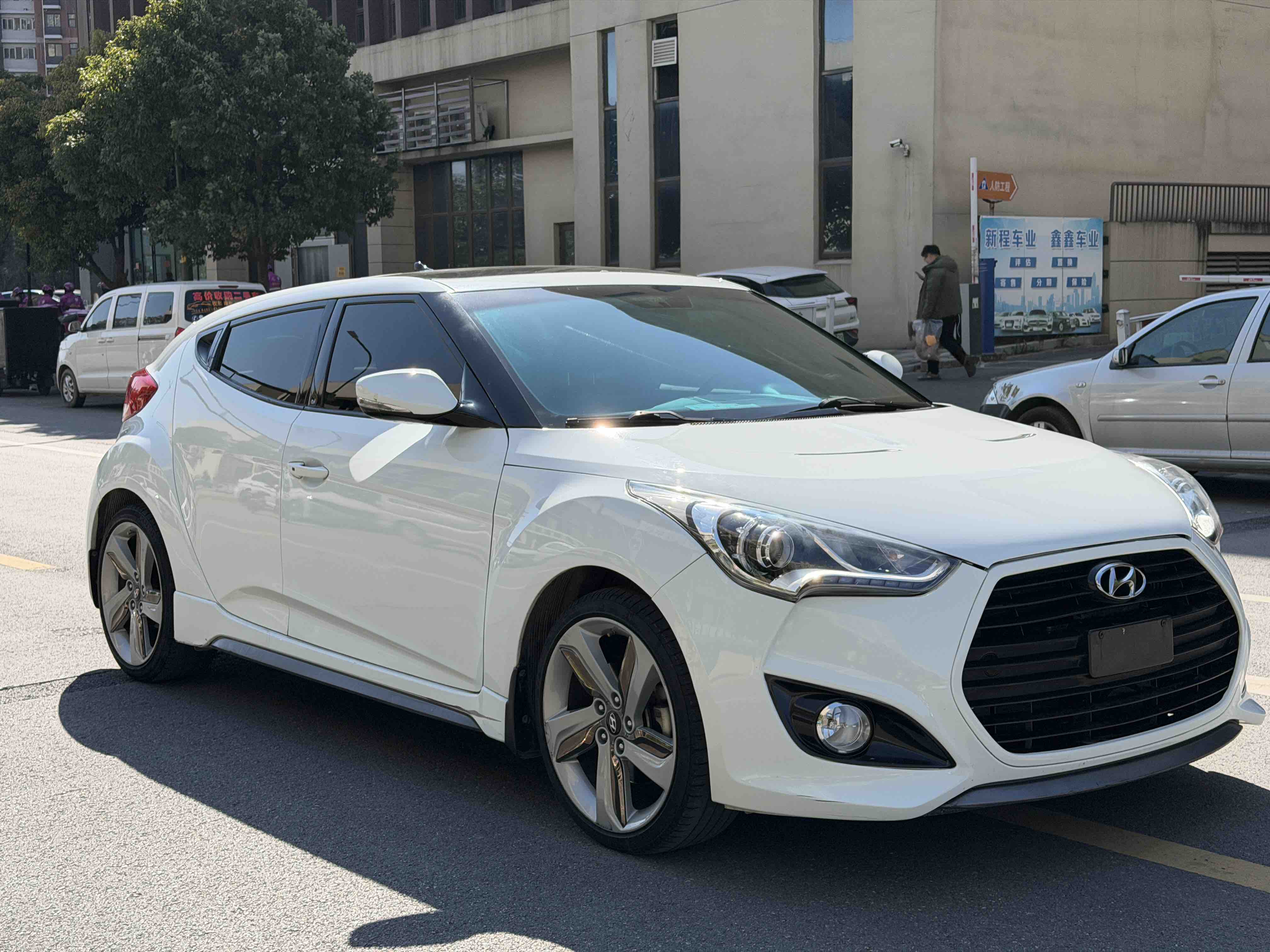 Hyundai Veloster 2014 immagine di auto #3
