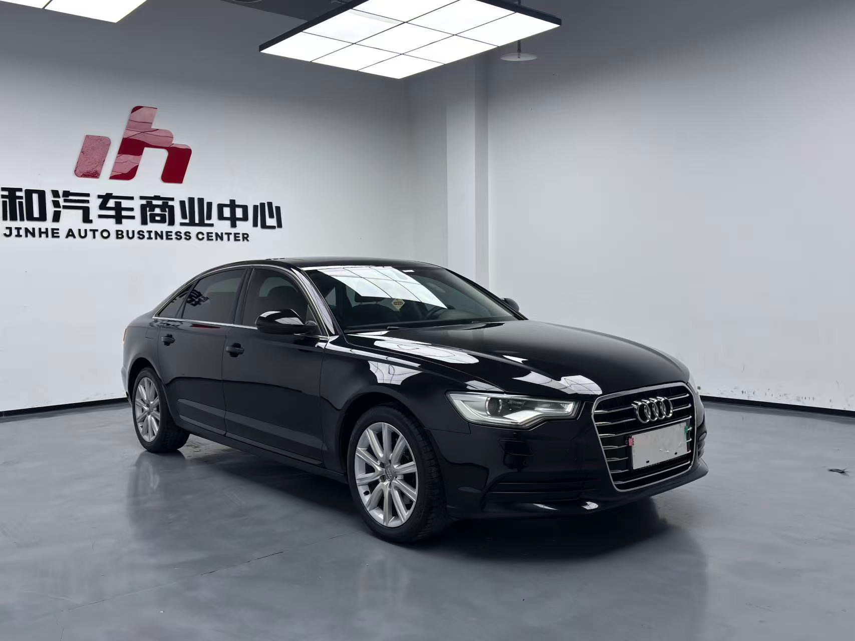 Audi A6L 2016 car image #3