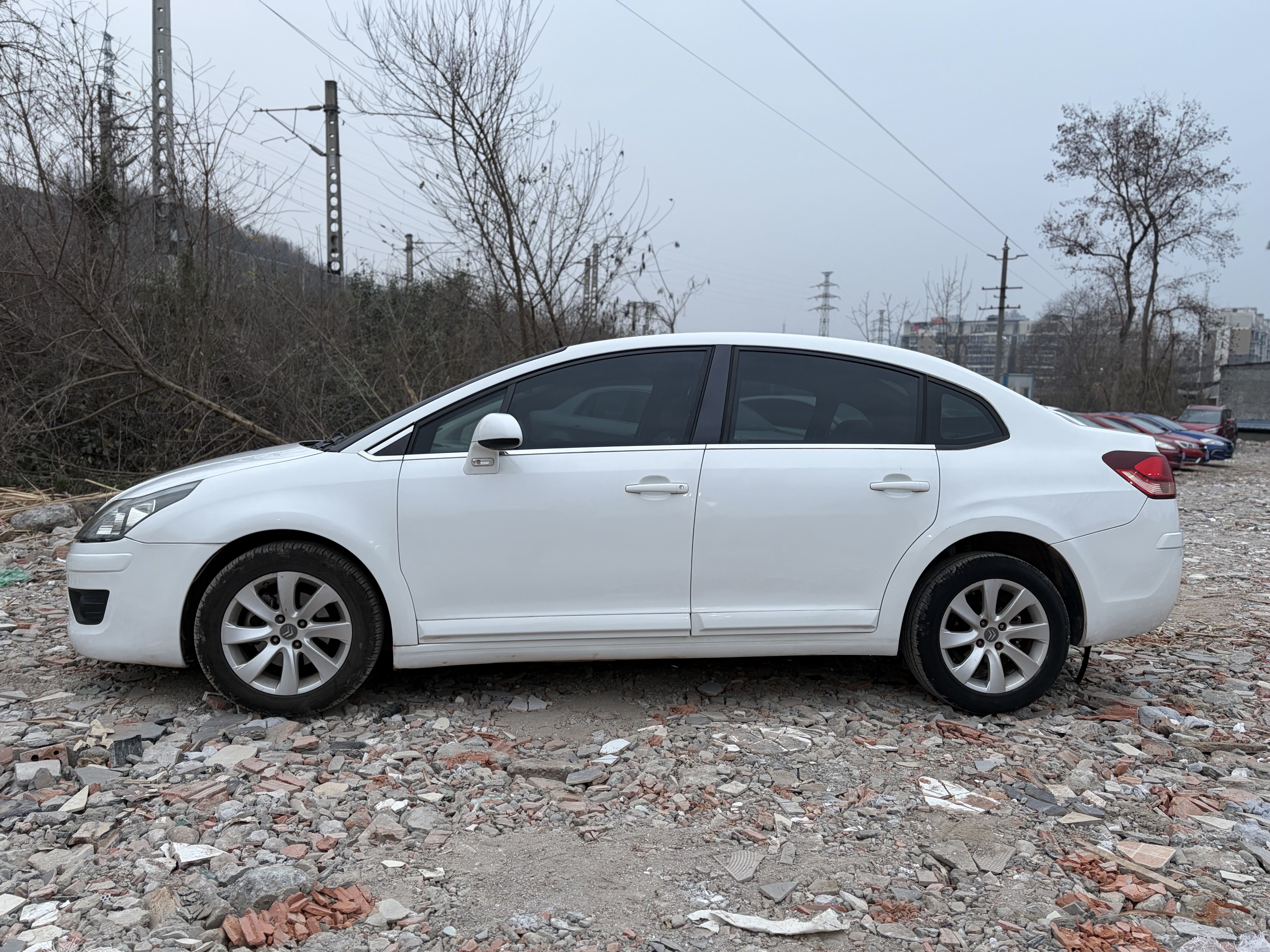 Citroen C-Quatre 2011 #3 Citroen C-Quatre 2011 car image #3