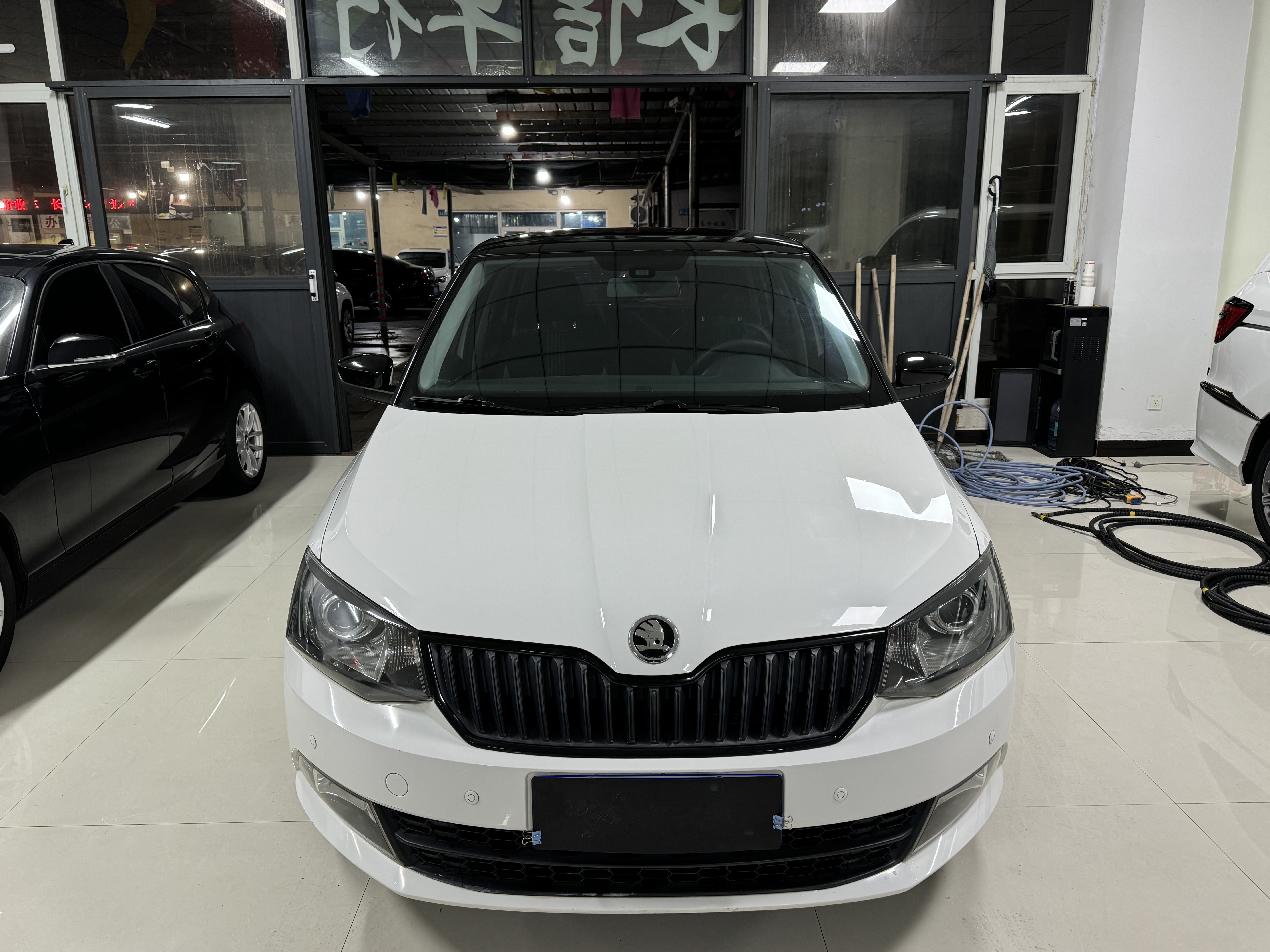 Skoda Fabia 2016 immagine di auto #3