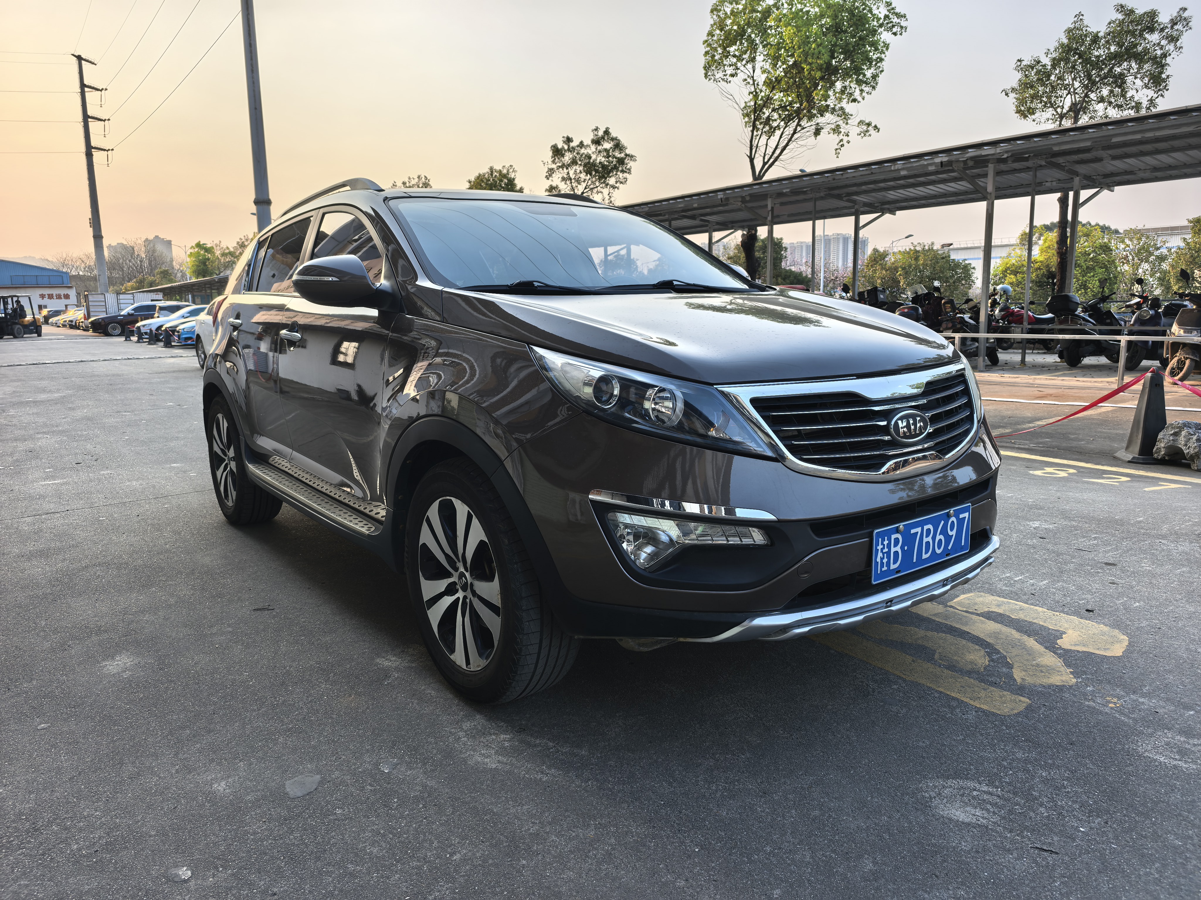 Kia Sportage R 2011 car image #3