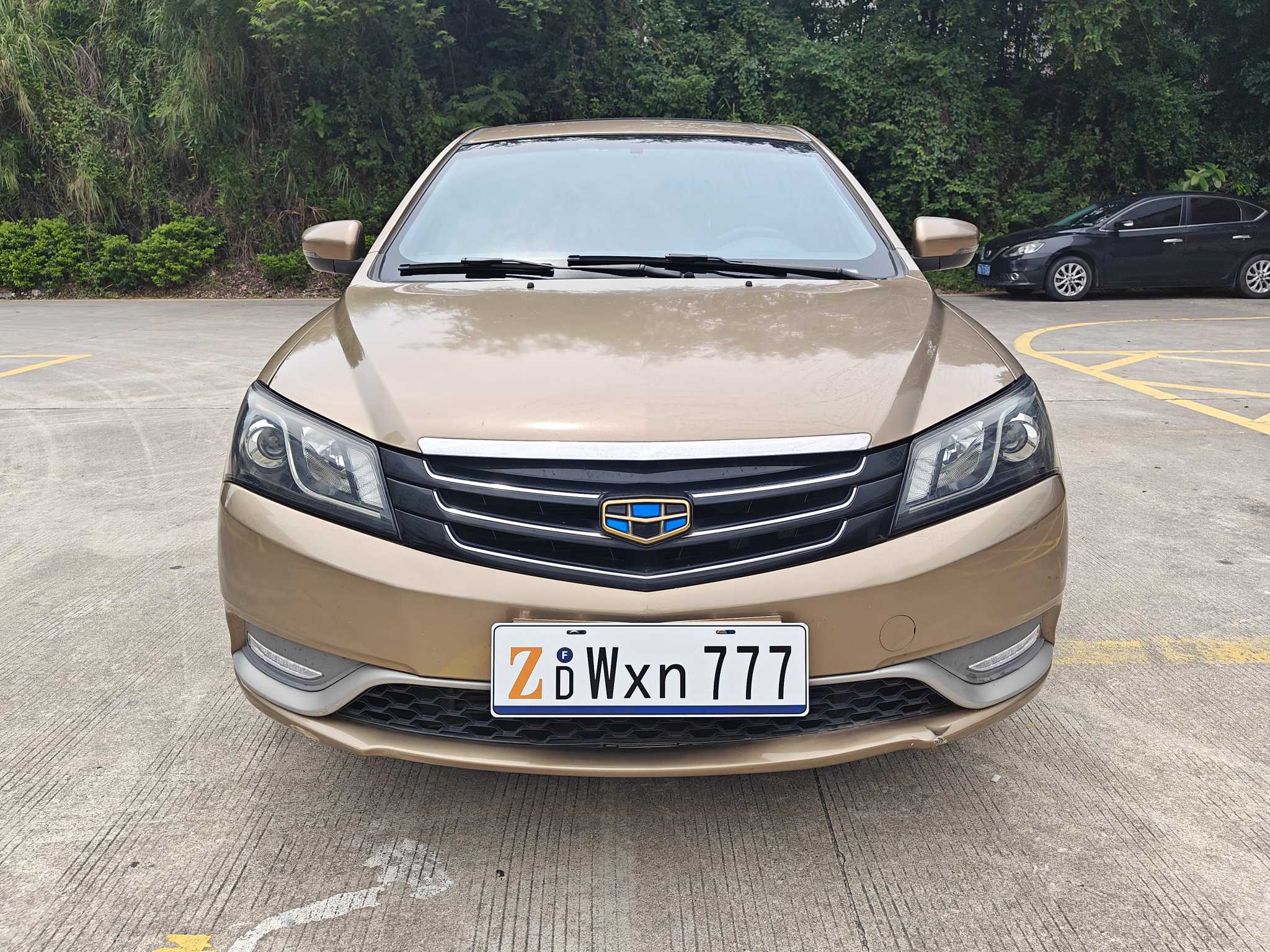 GEELY Emgrand 2015 #3 GEELY Emgrand 2015 car image #3