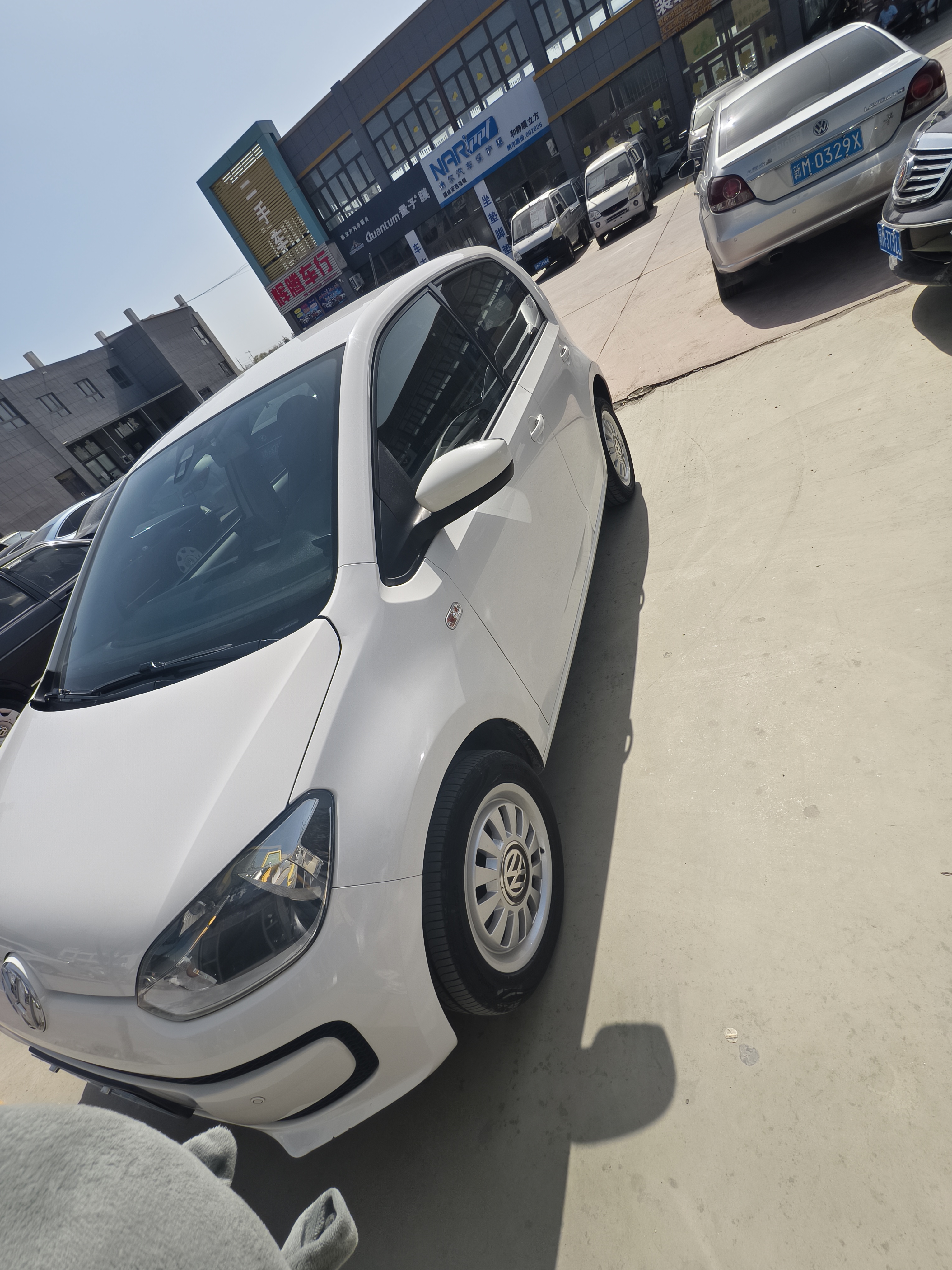 Volkswagen up! 2016 imagem de carro #3