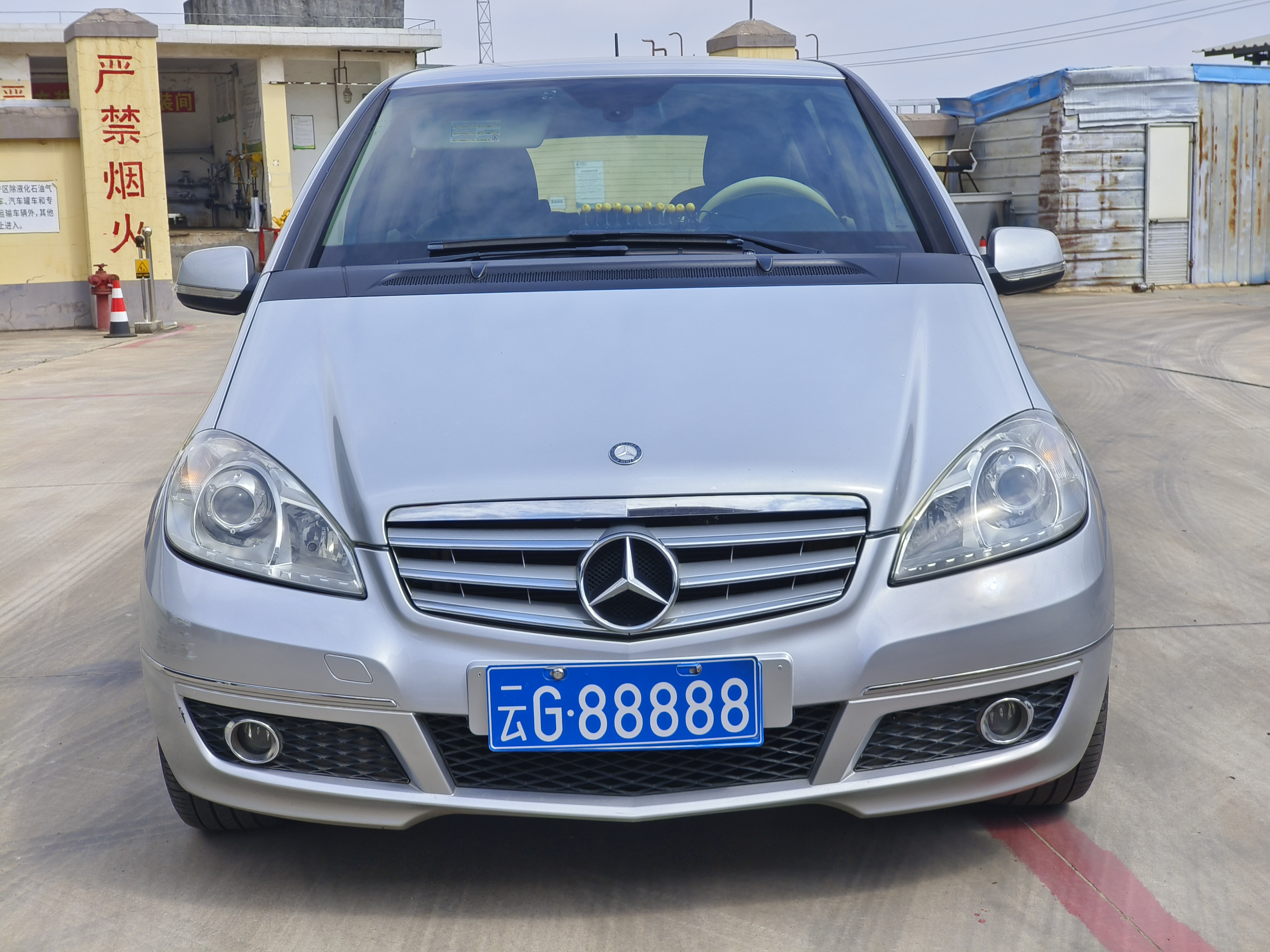 Mercedes-Benz A Class (Imported) 2011 car image #3