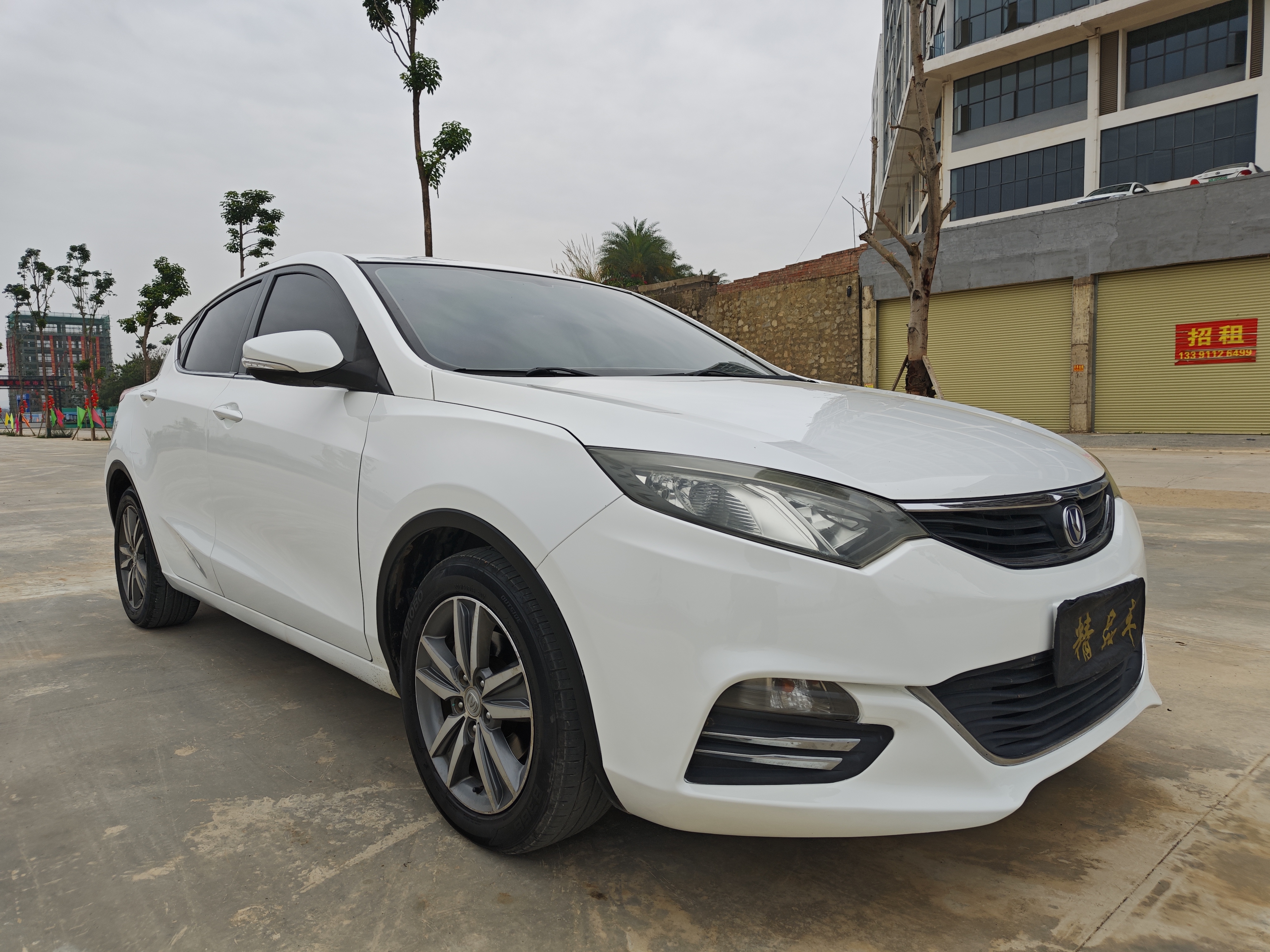 Changan Eado XT 2016 صورة سيارة #3
