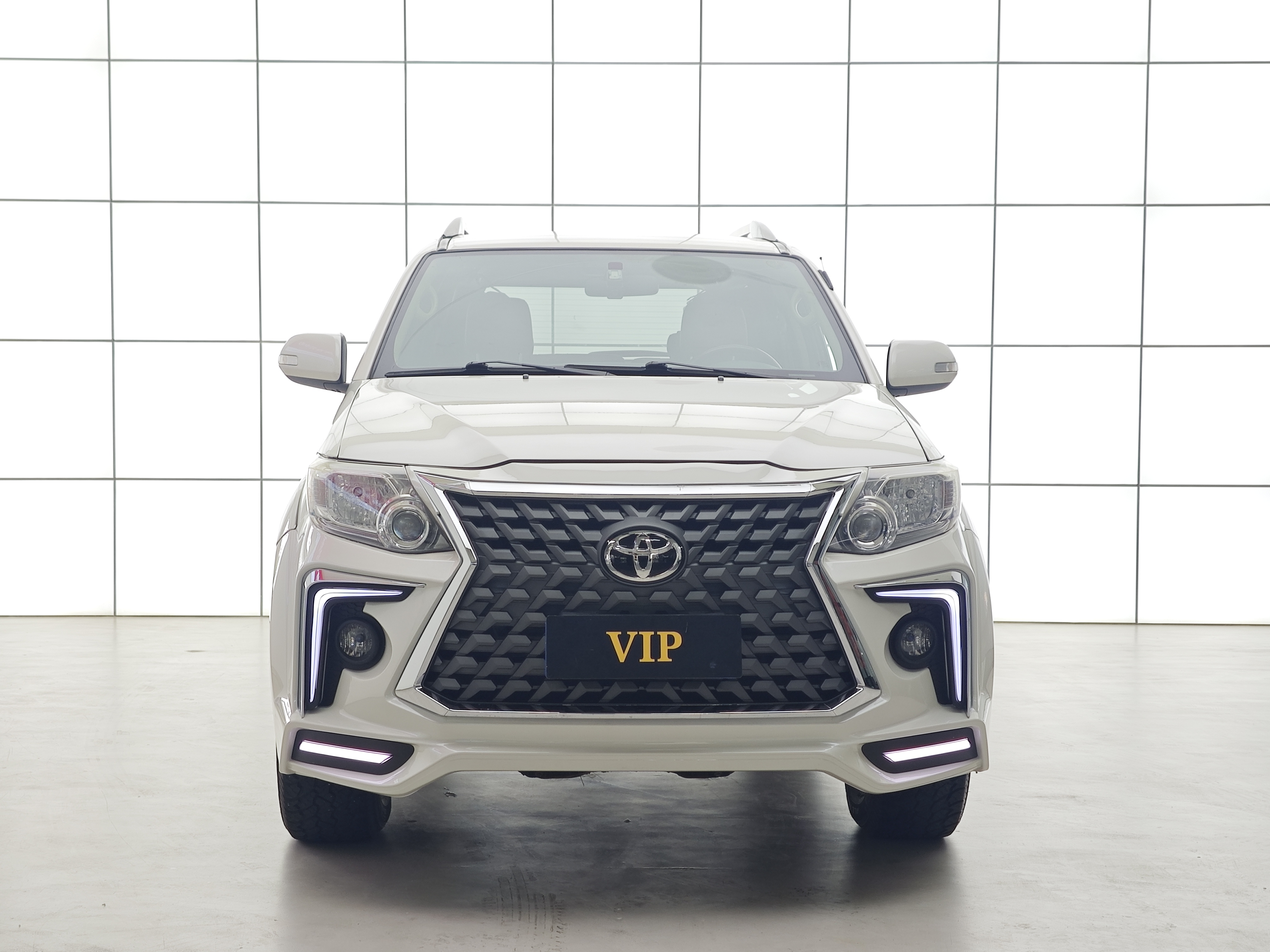 丰田 Fortuner 2017 汽车图片 #3