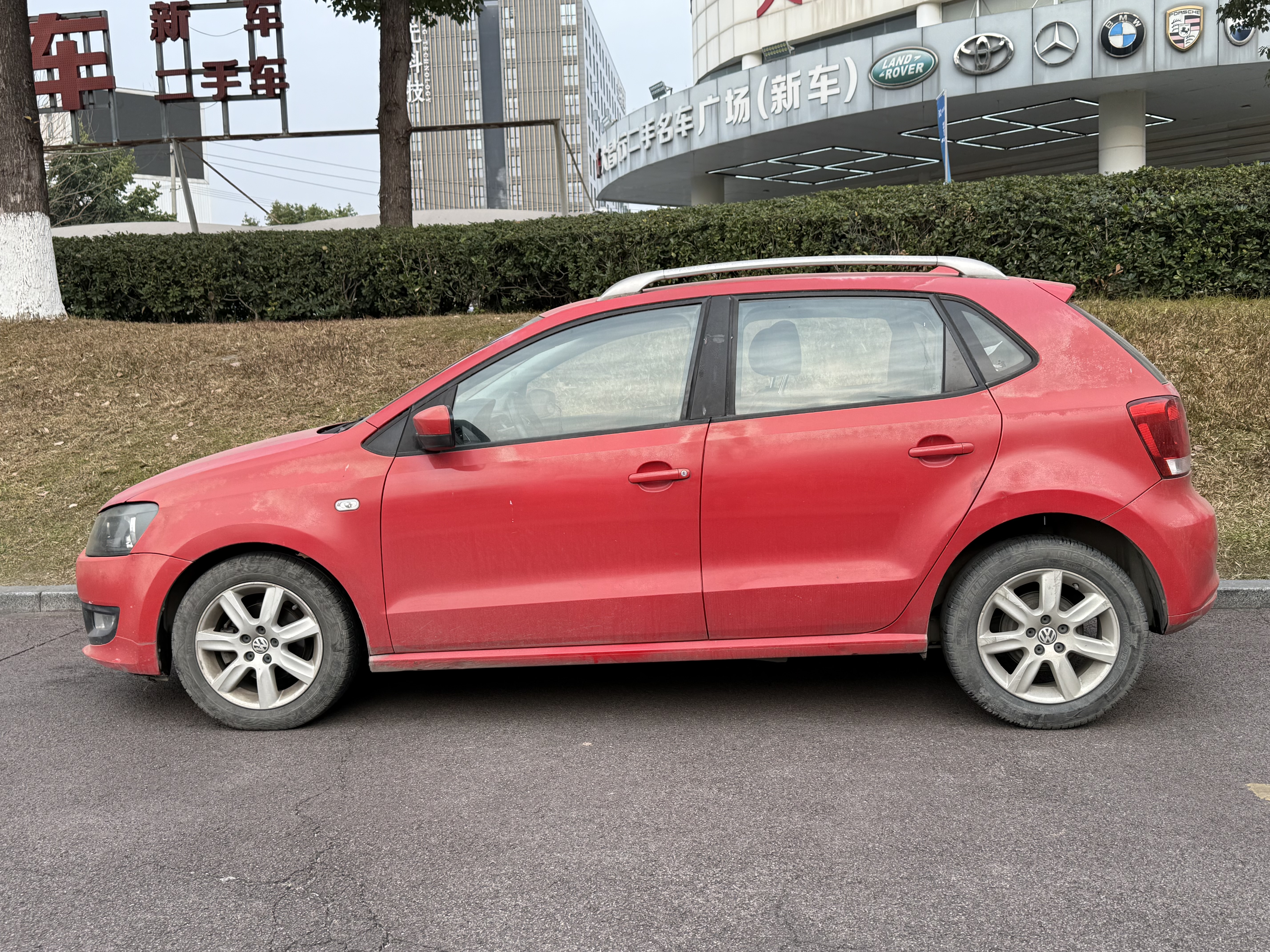 Volkswagen Polo 2012 car image #3