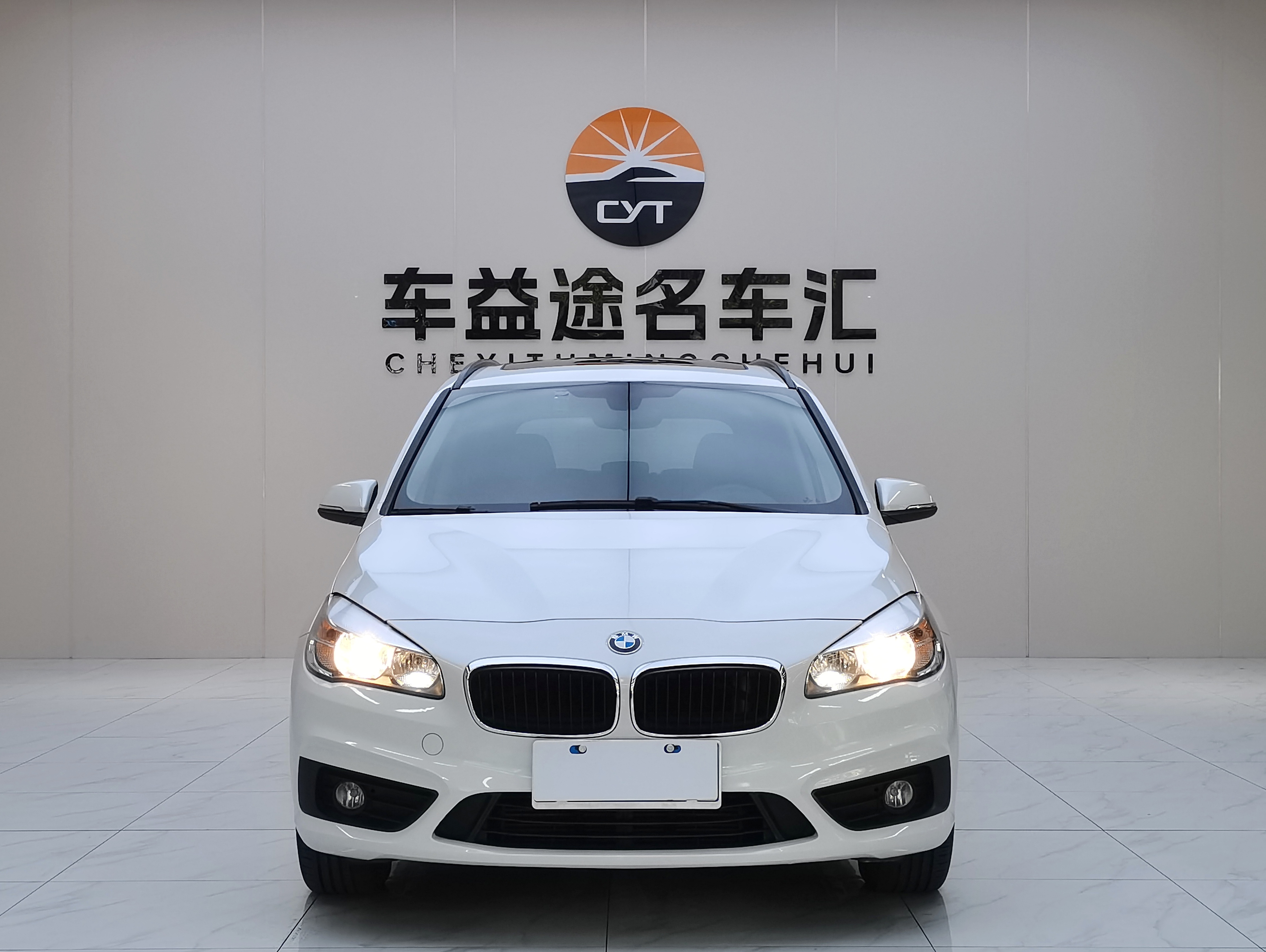 BMW 2 Series Gran Tourer 2018 صورة سيارة #3