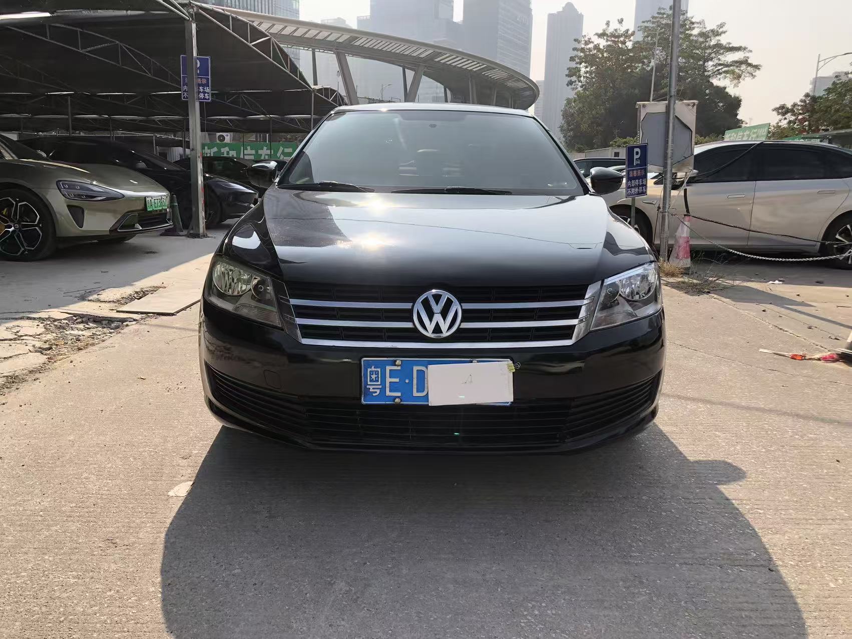 Volkswagen Lavida 2016 car image #3
