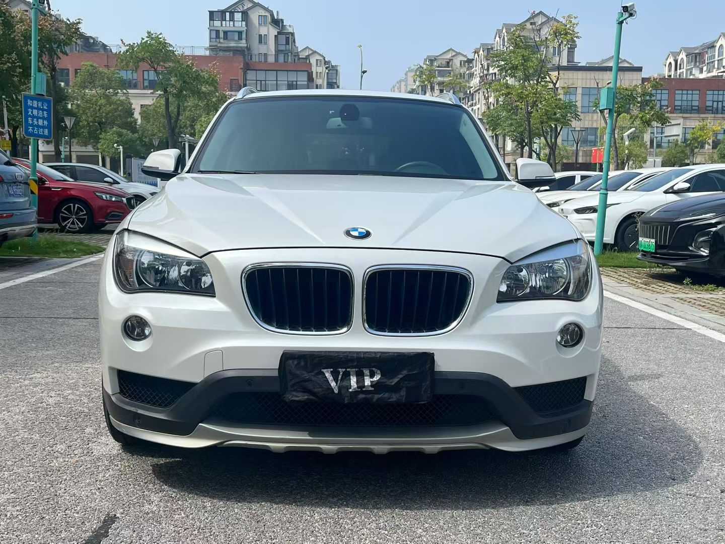 BMW X1 M35Li 2015 #3 BMW X1 M35Li 2015 car image #3