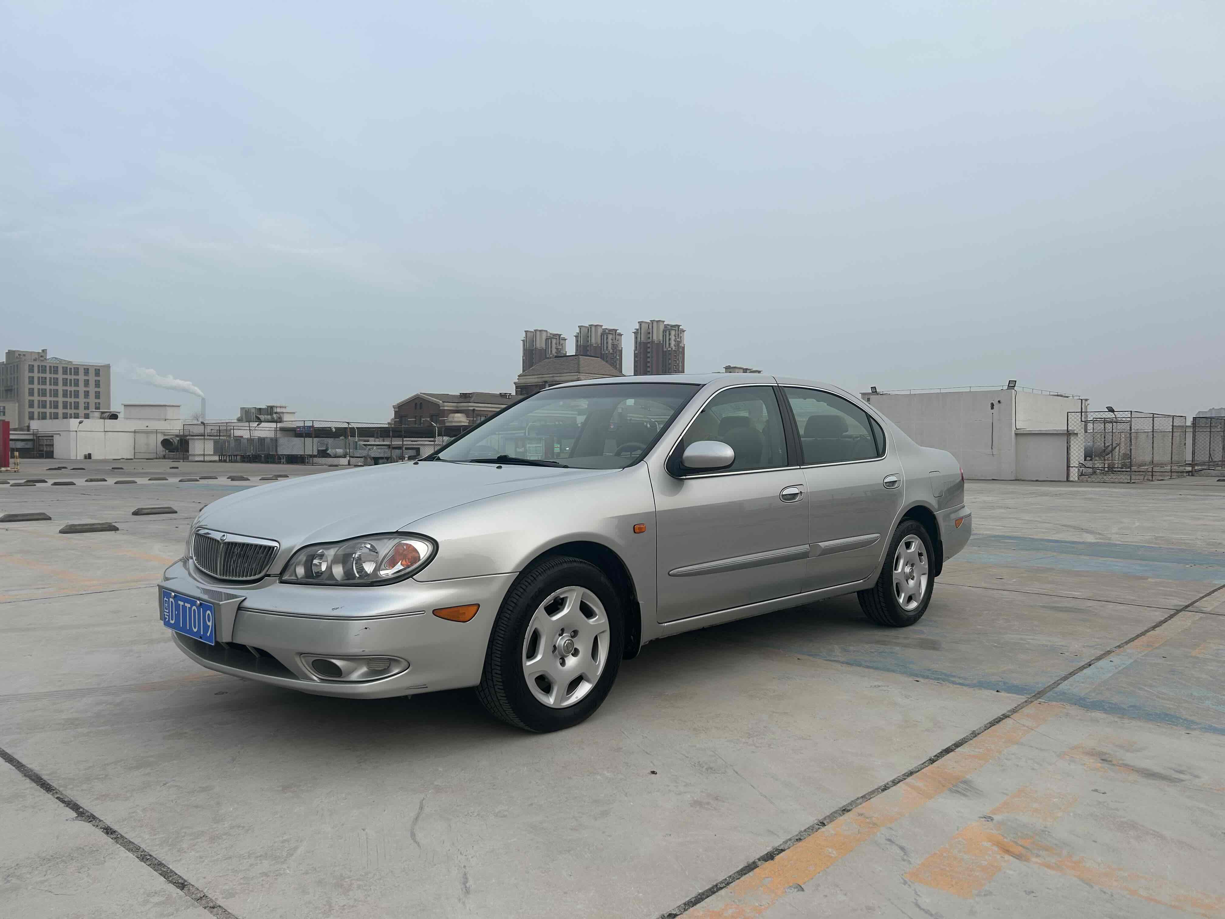 日产 风度 2003 汽车图片 #3