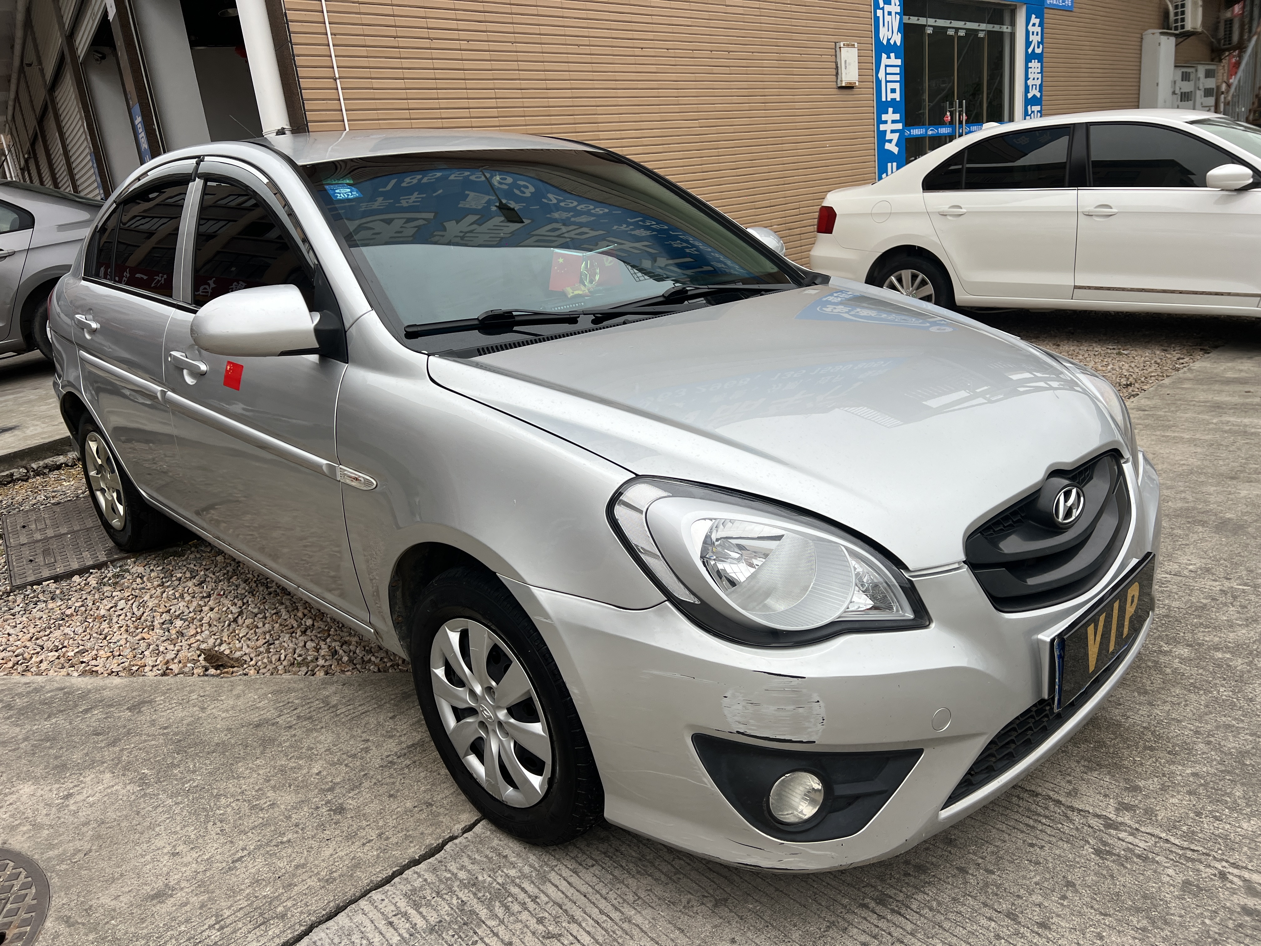 Hyundai Accent 2012 изображение автомобиля #3