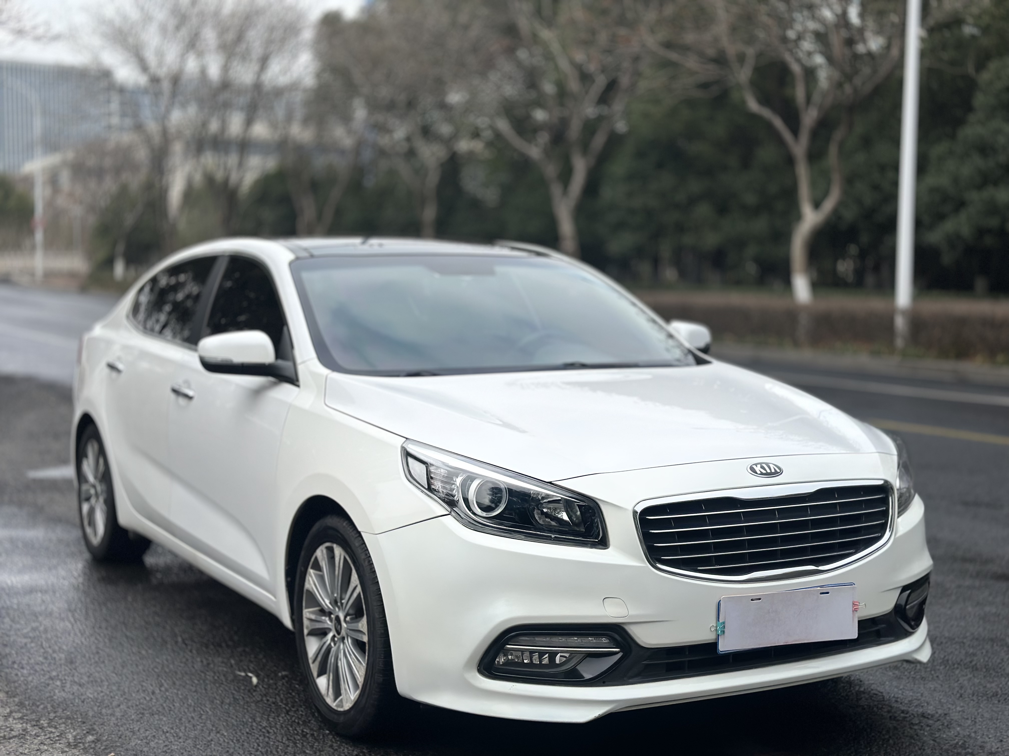 起亚 起亚K4 2016 汽车图片 #3