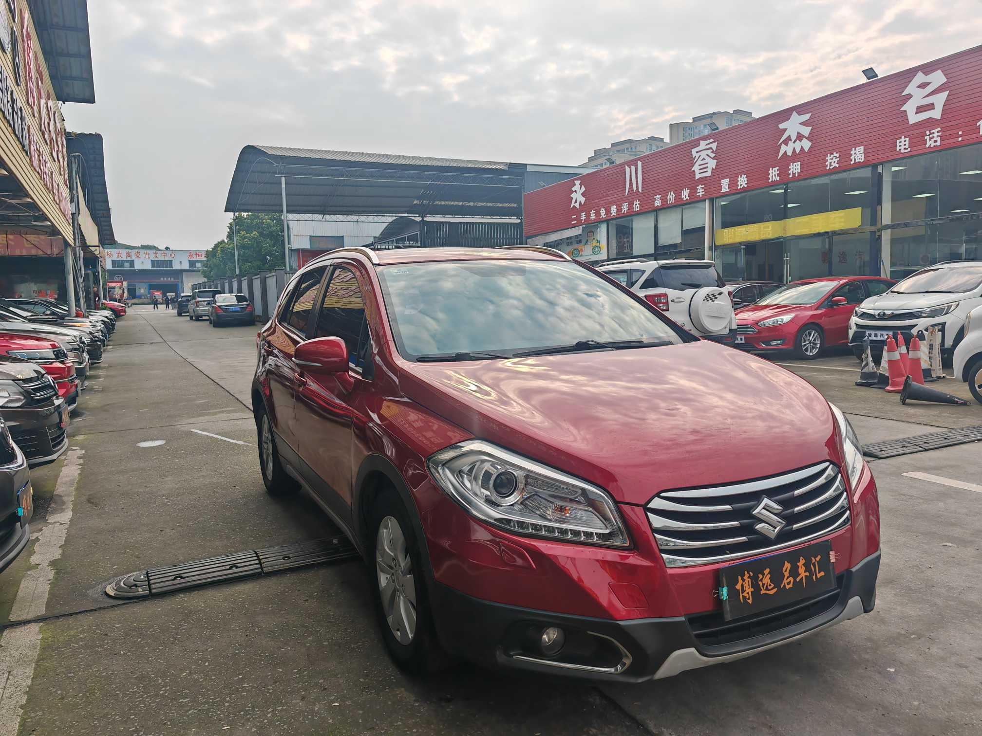 Suzuki S-Cross 2014 صورة سيارة #3