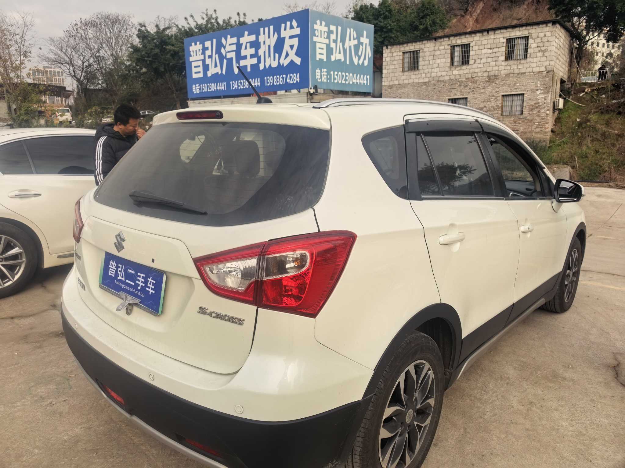 Suzuki S-Cross 2015 صورة سيارة #3