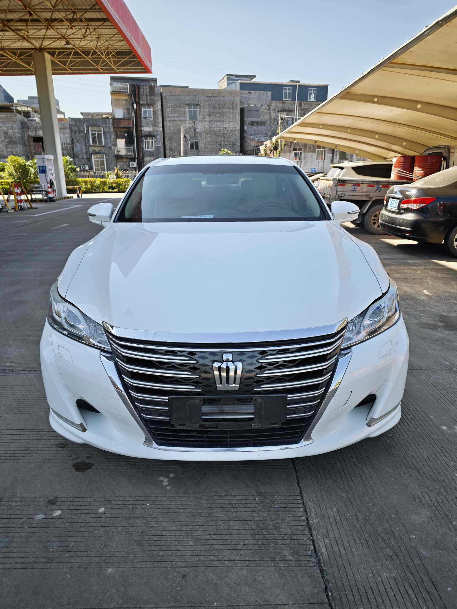 丰田 皇冠 2016 汽车图片 #3