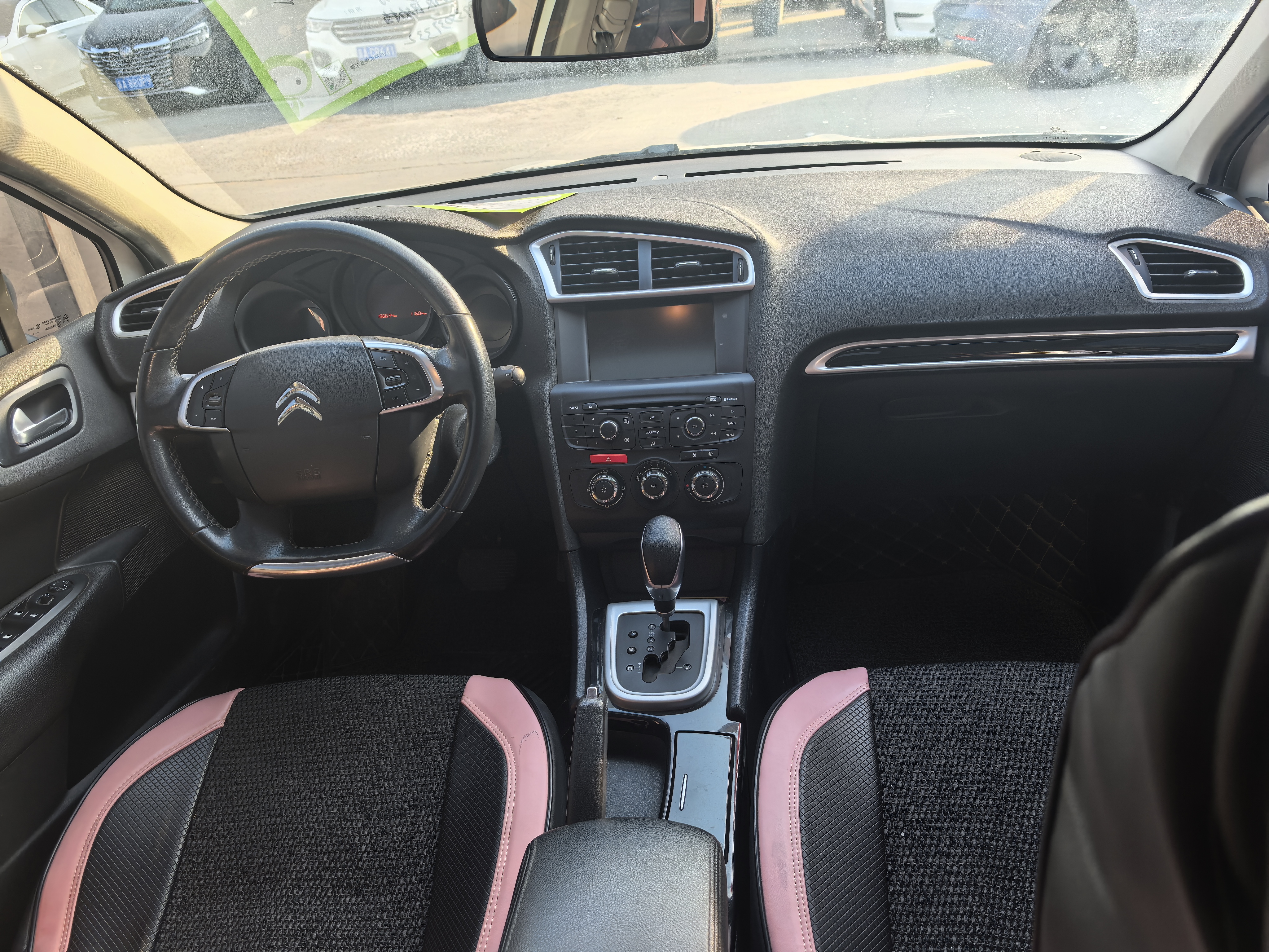 Citroen C4L 2015 car image #3