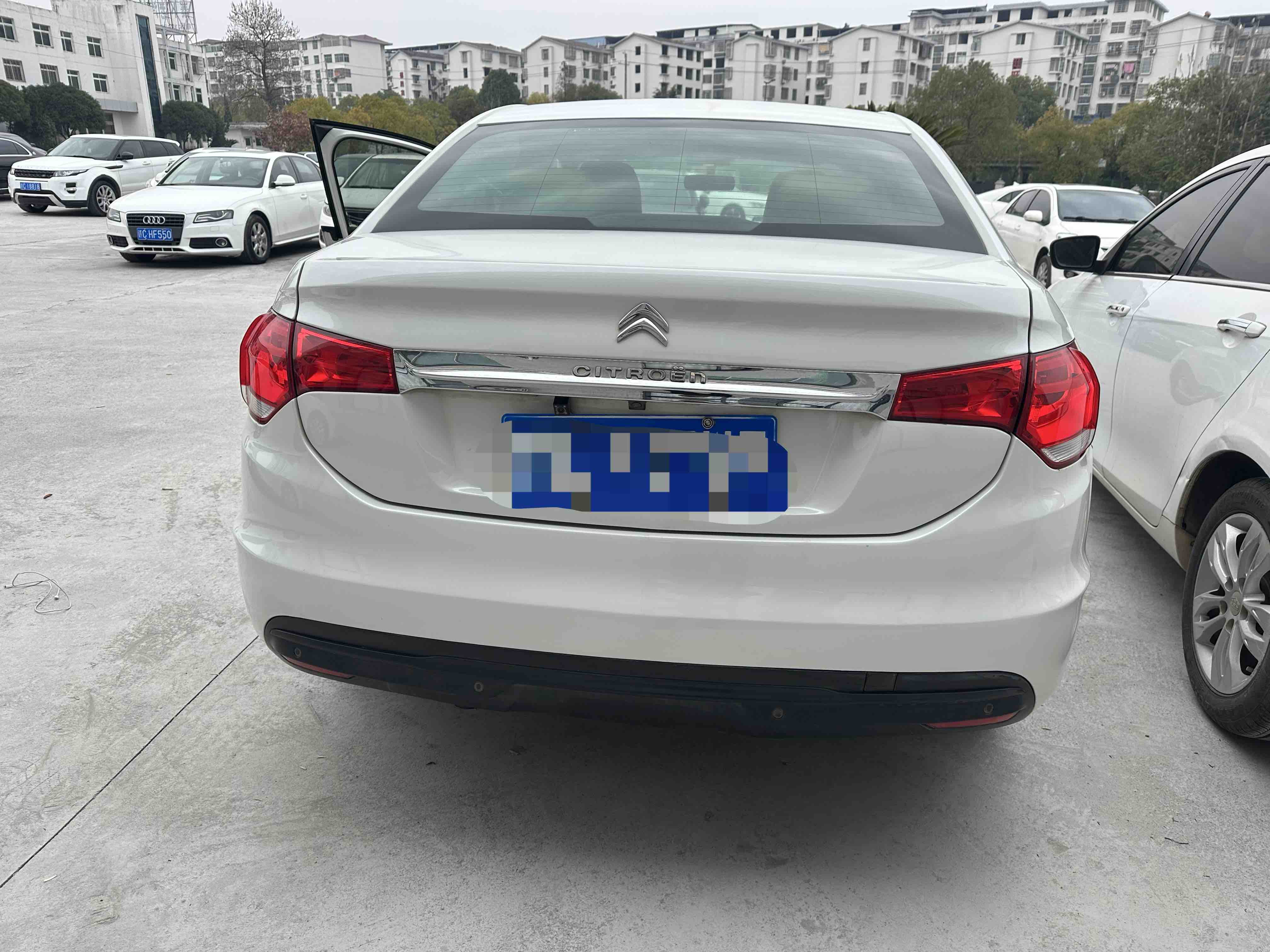 Citroen C4L 2016 car image #3