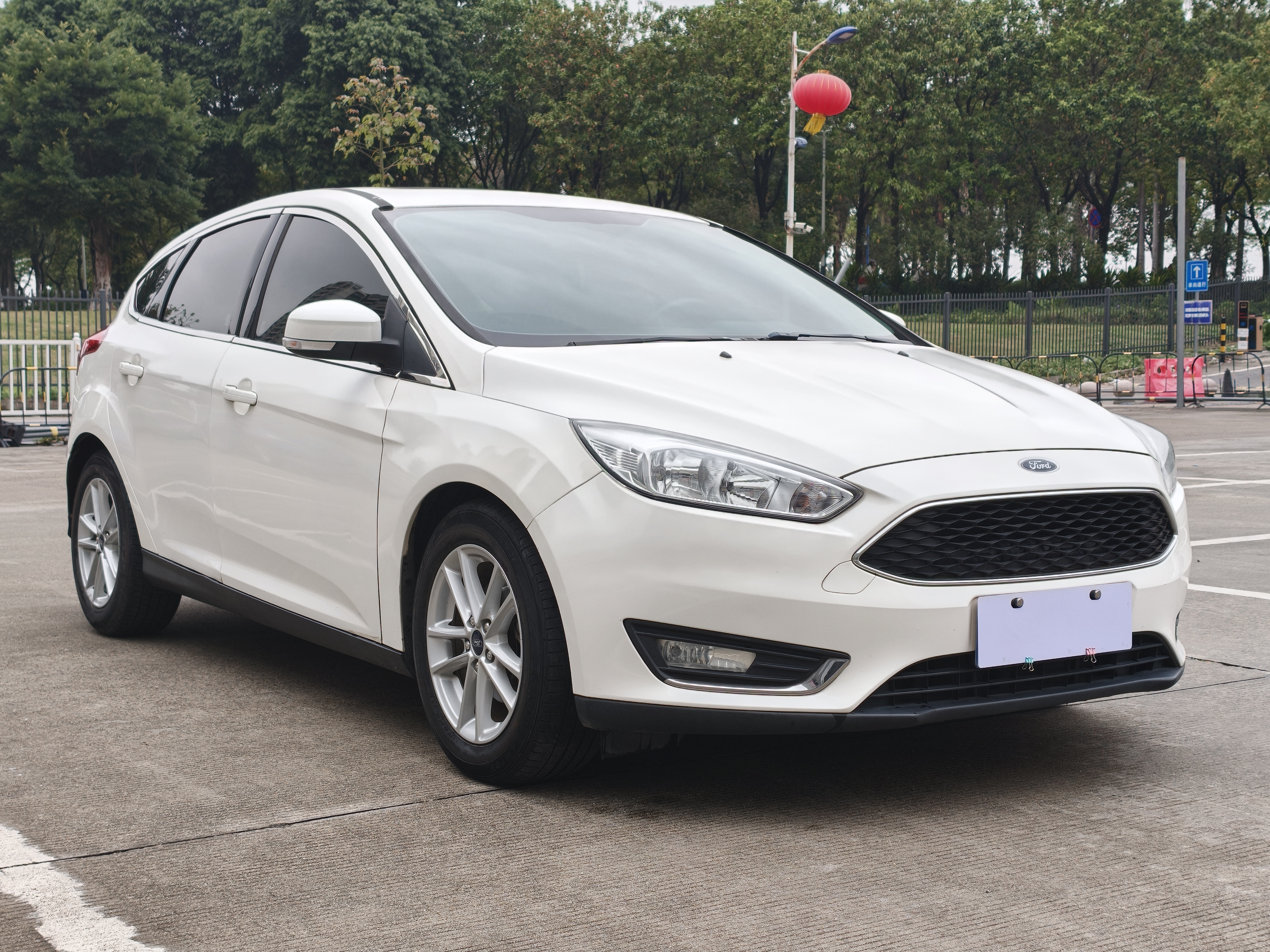 Ford Focus 2016 immagine di auto #3