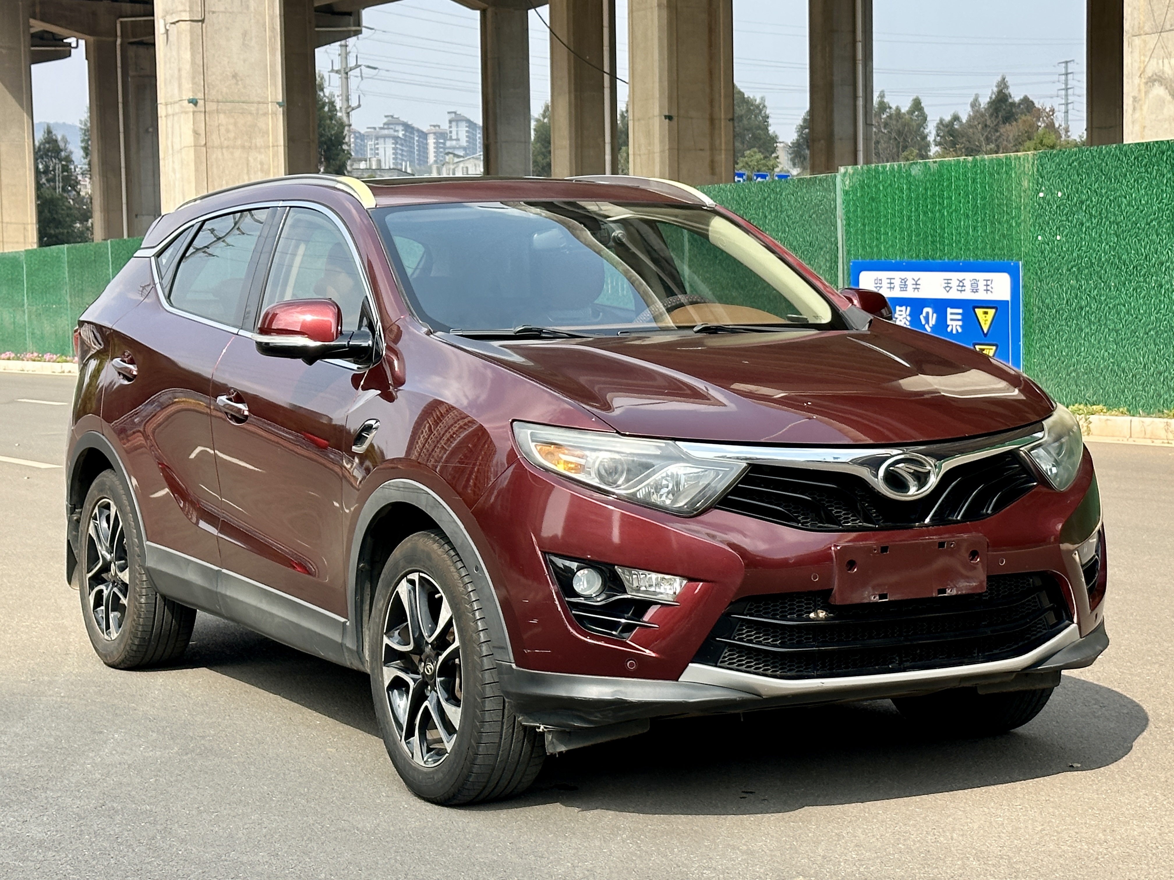 Soueast DX7 2015 car image #3