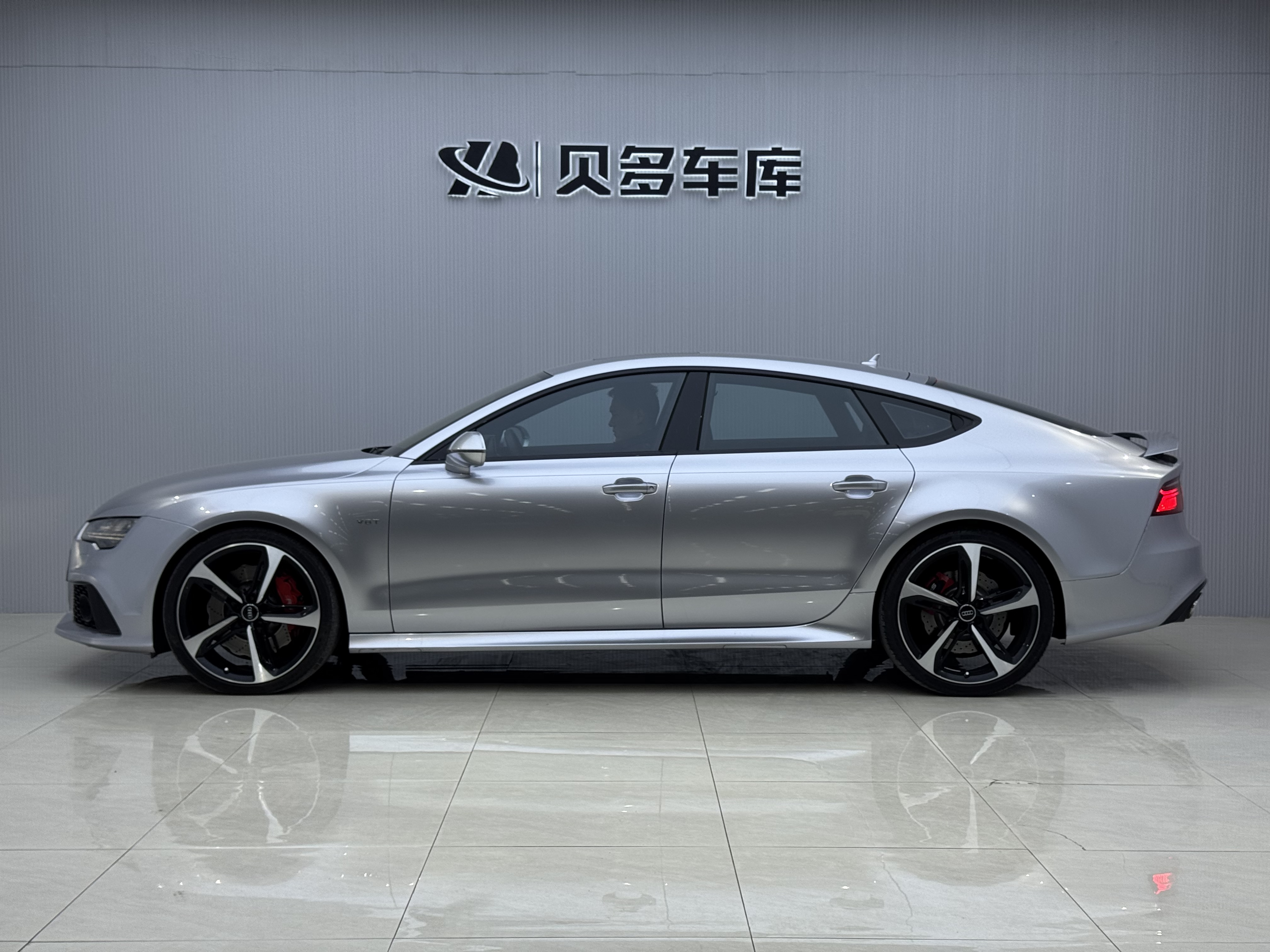 Audi RS 7 2020 car image #3