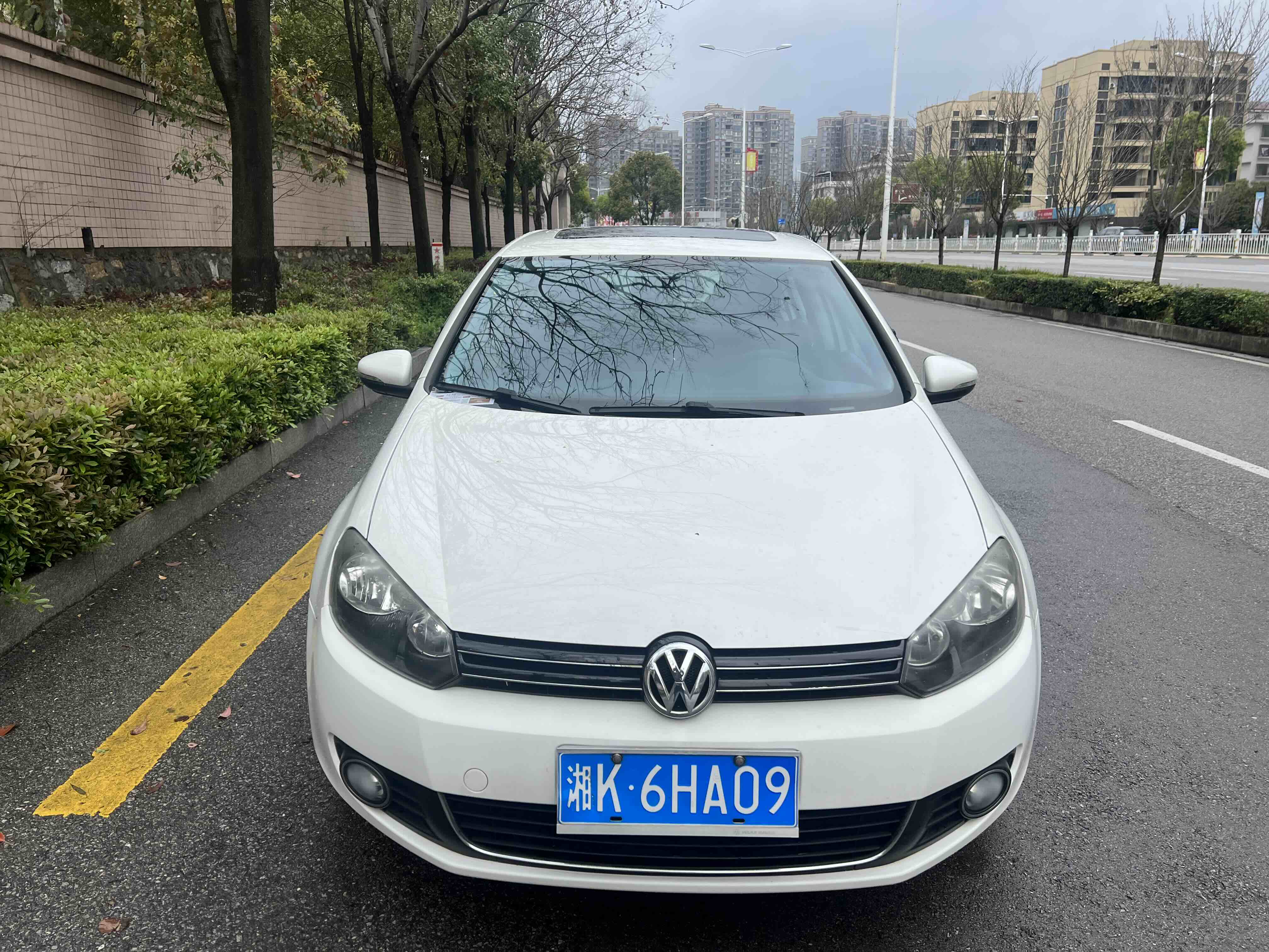 Volkswagen Golf 2014 car image #3