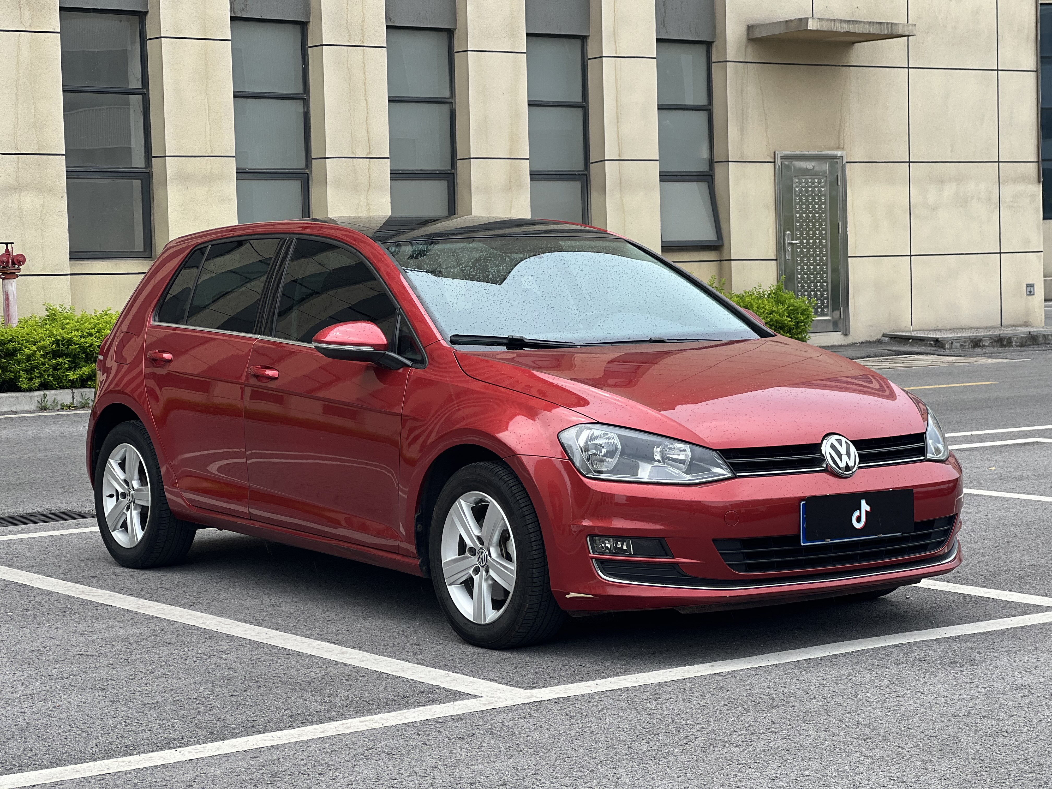 Volkswagen Golf 2016 car image #3