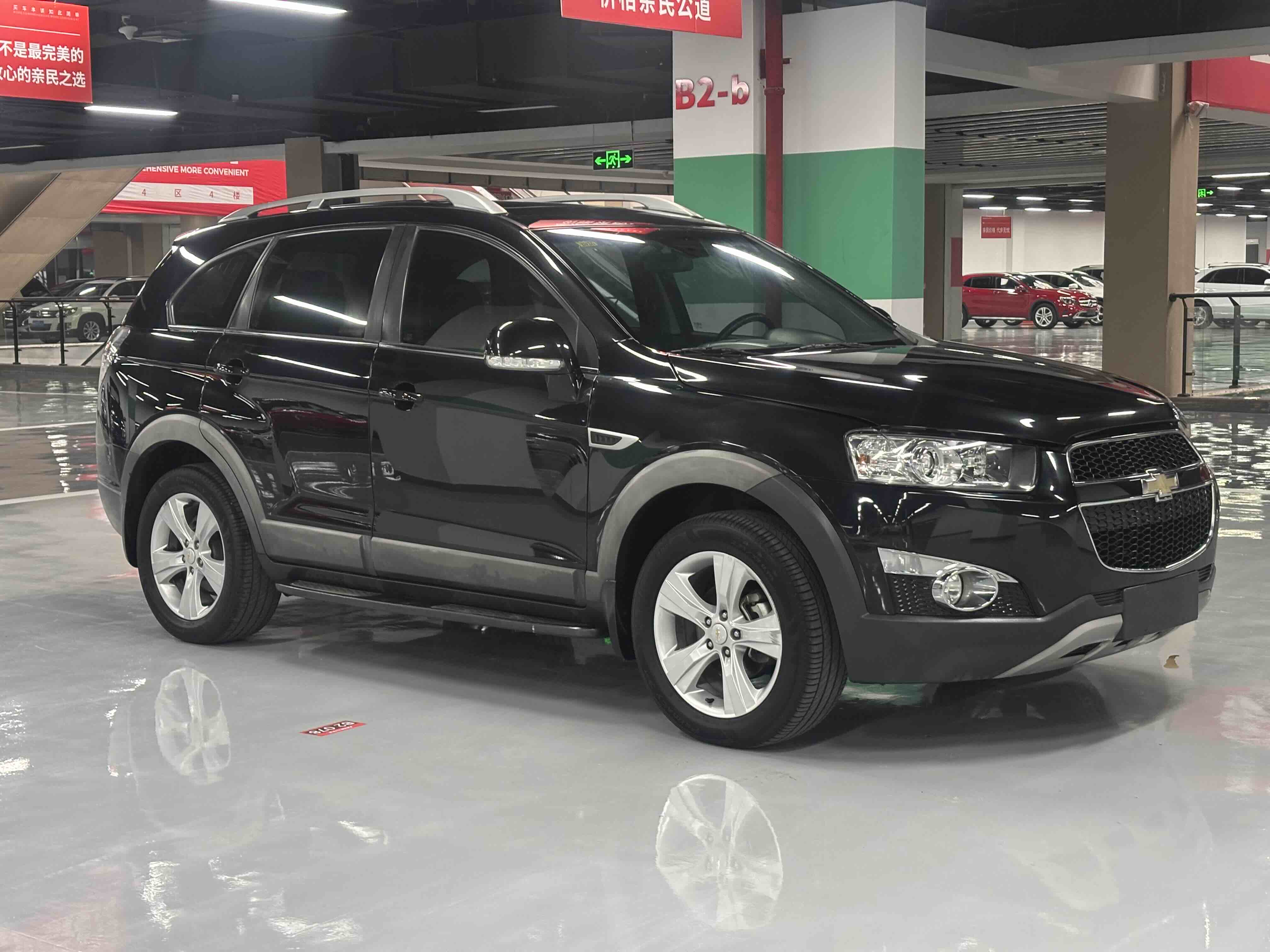 Chevrolet Captiva (Imported) 2012 car image #3