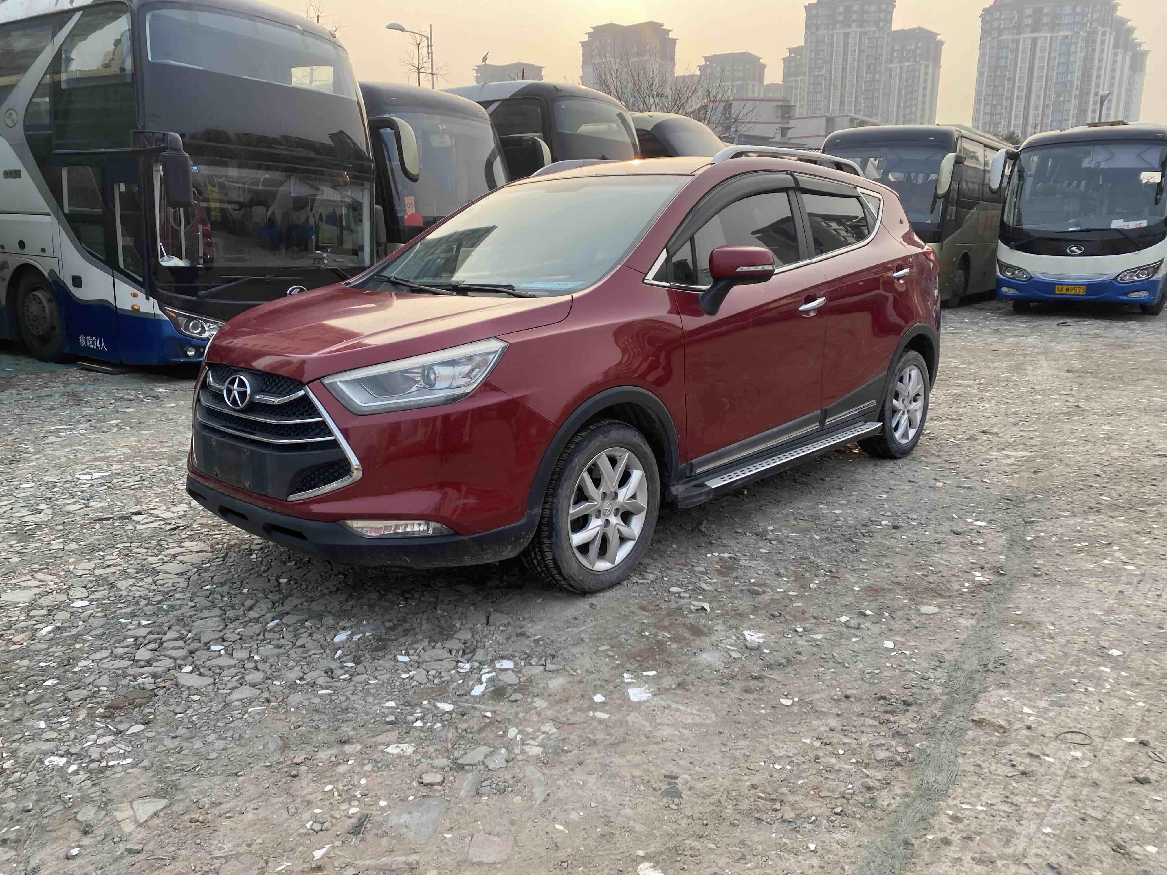 JAC 2015 #3 JAC 2015 car image #3