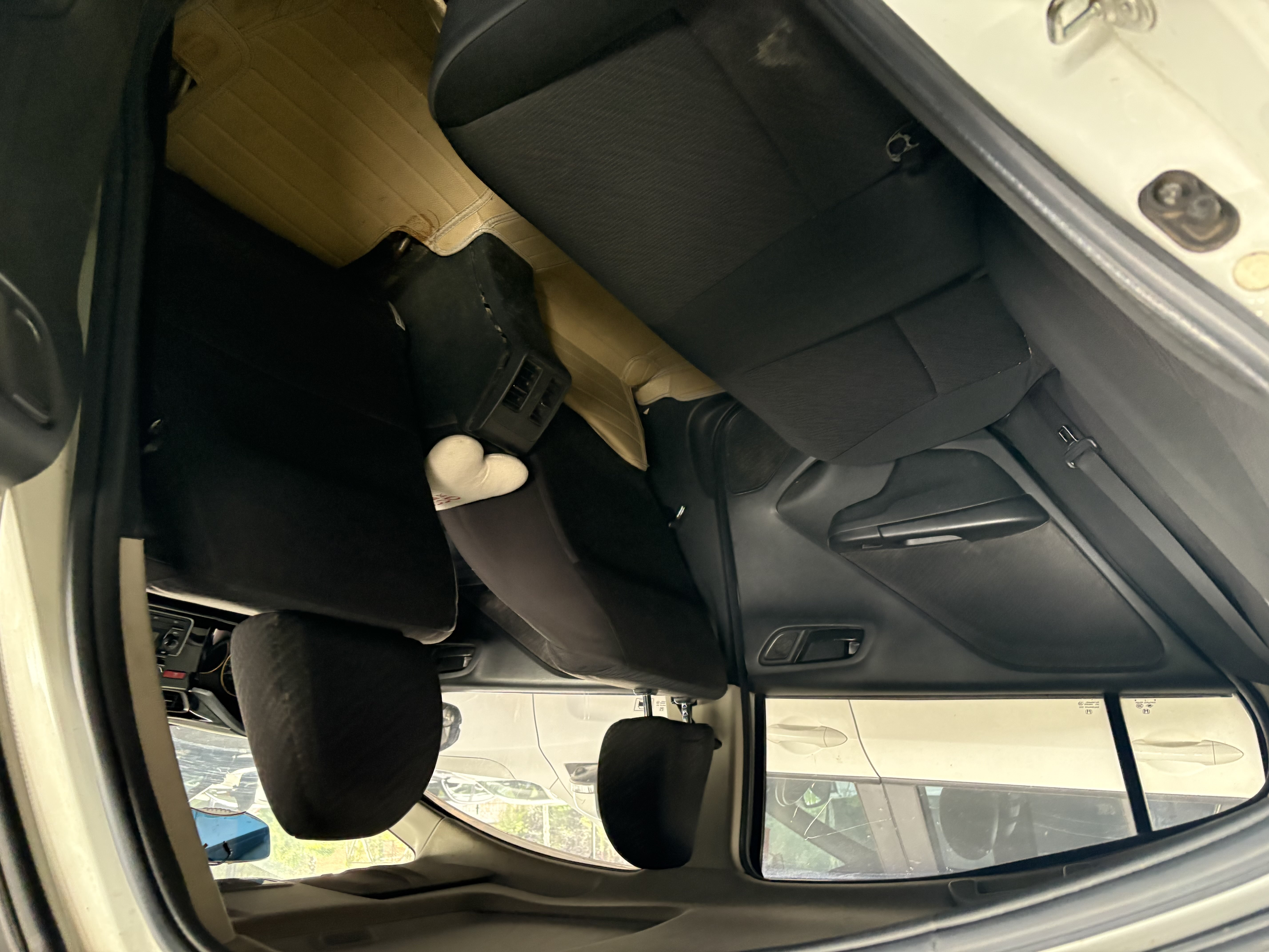 Honda Greiz 2016 #3 Honda Greiz 2016 car image #3