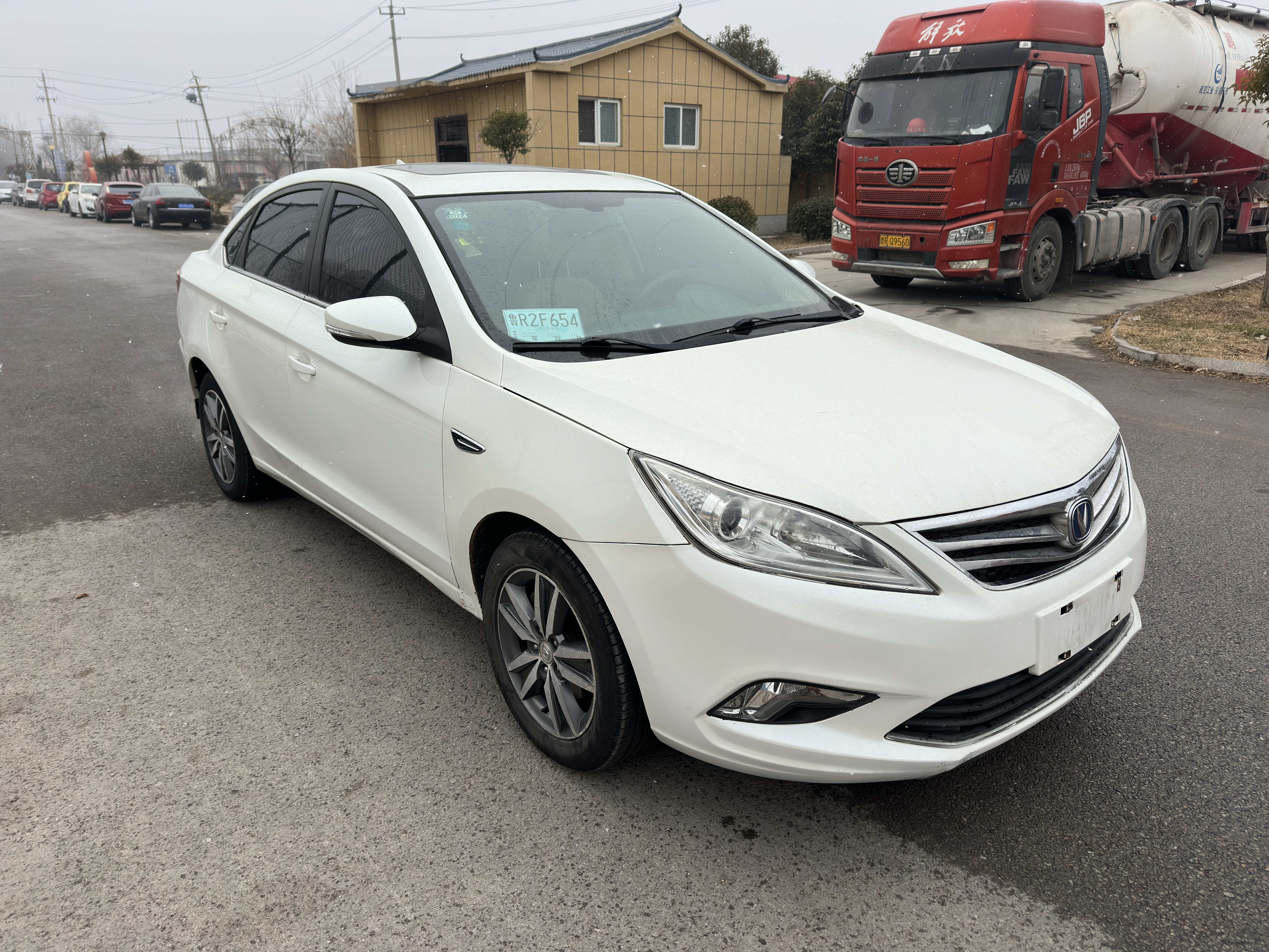 Changan Eado 2016 #3 Changan Eado 2016 صورة سيارة #3