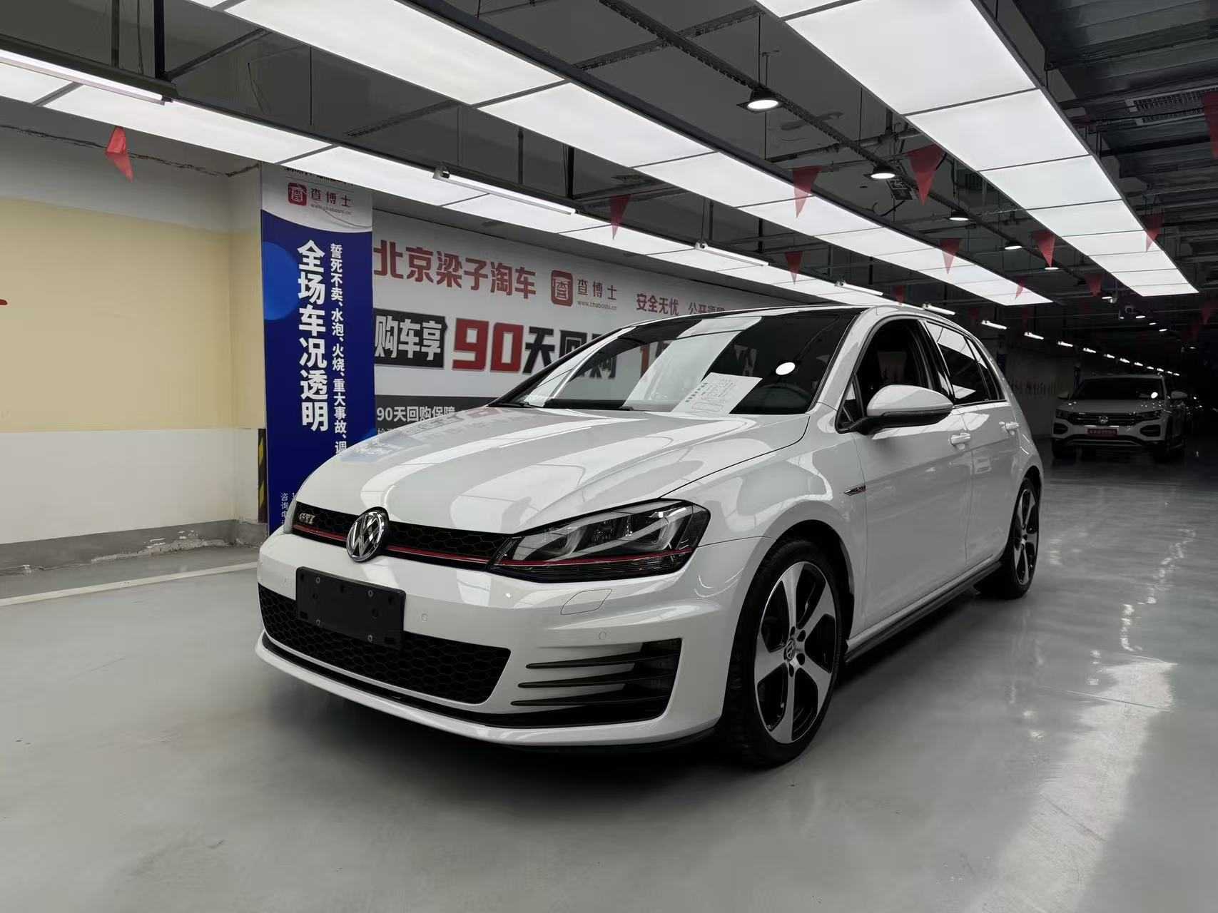 Volkswagen GolfGTI 2016 immagine di auto #3