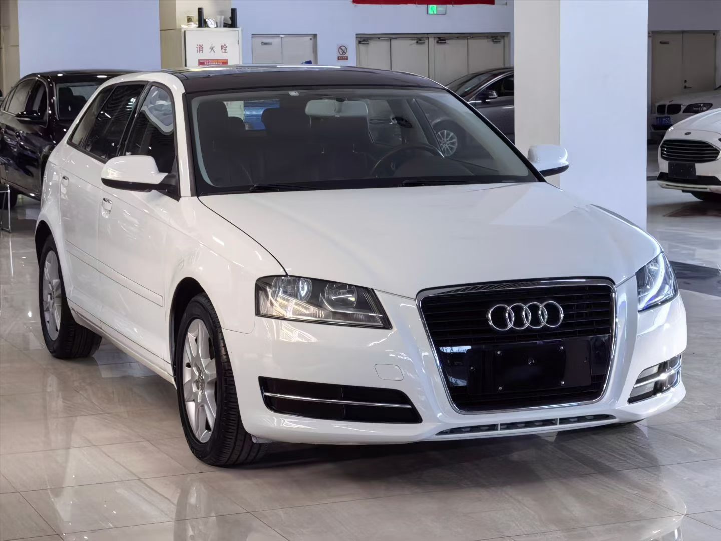 Audi A3 (Imported) 2013 #3 Audi A3 (Imported) 2013 car image #3