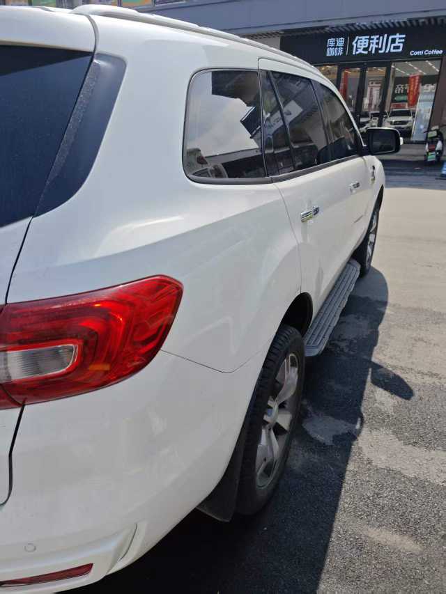 Ford Everest 2016 image de voiture #3