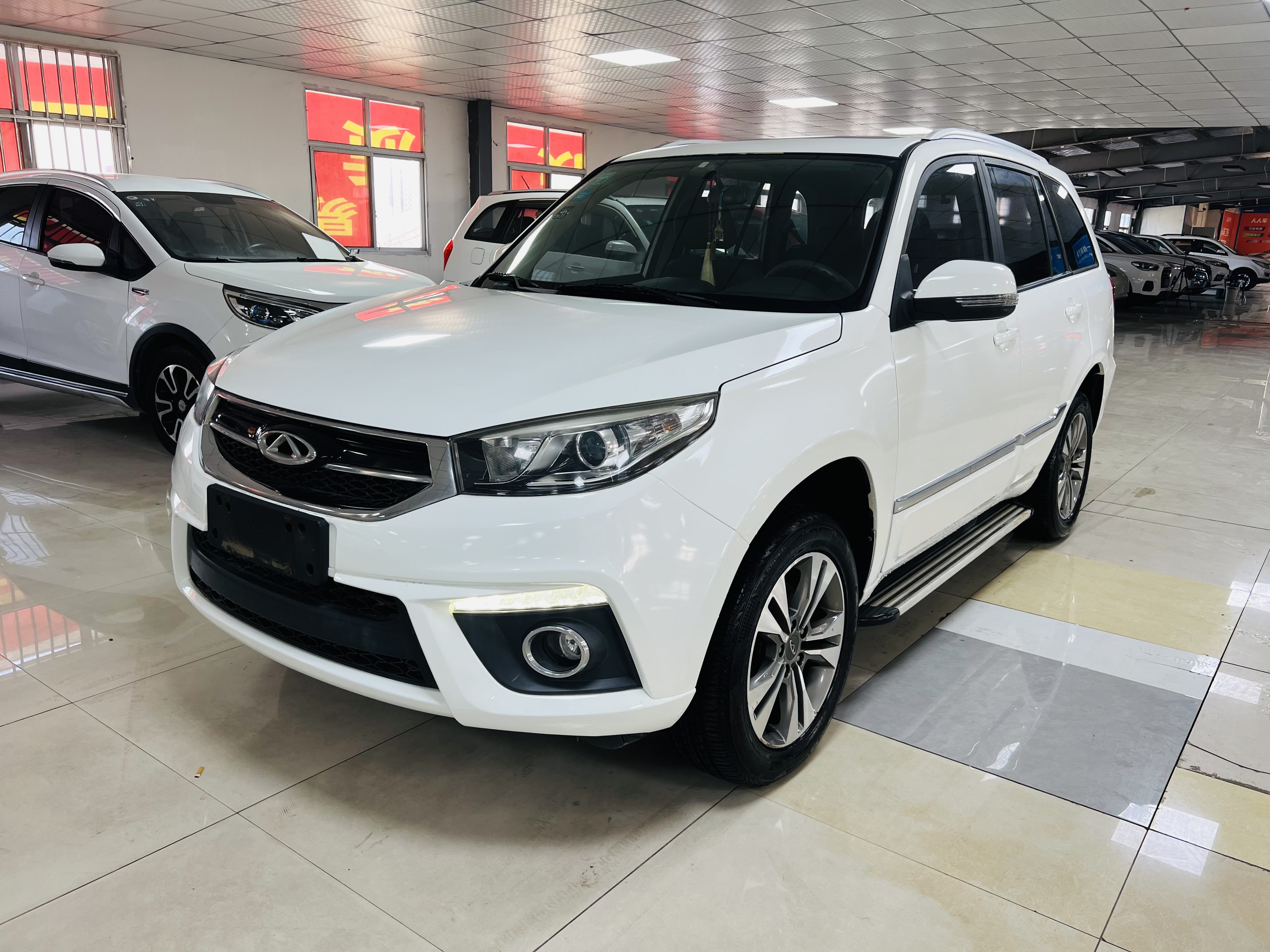 Tiggo 3 2015 #3 Tiggo 3 2015 car image #3