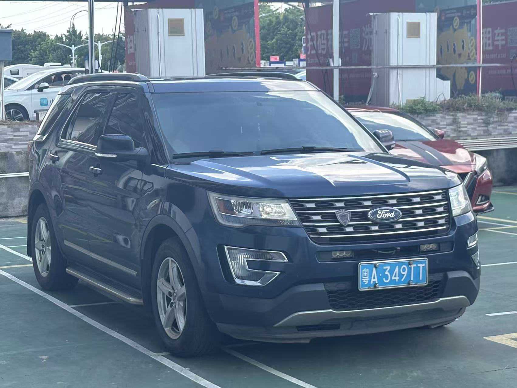 Ford Explorer (Imported) 2016 #3 Ford Explorer (Imported) 2016 car image #3