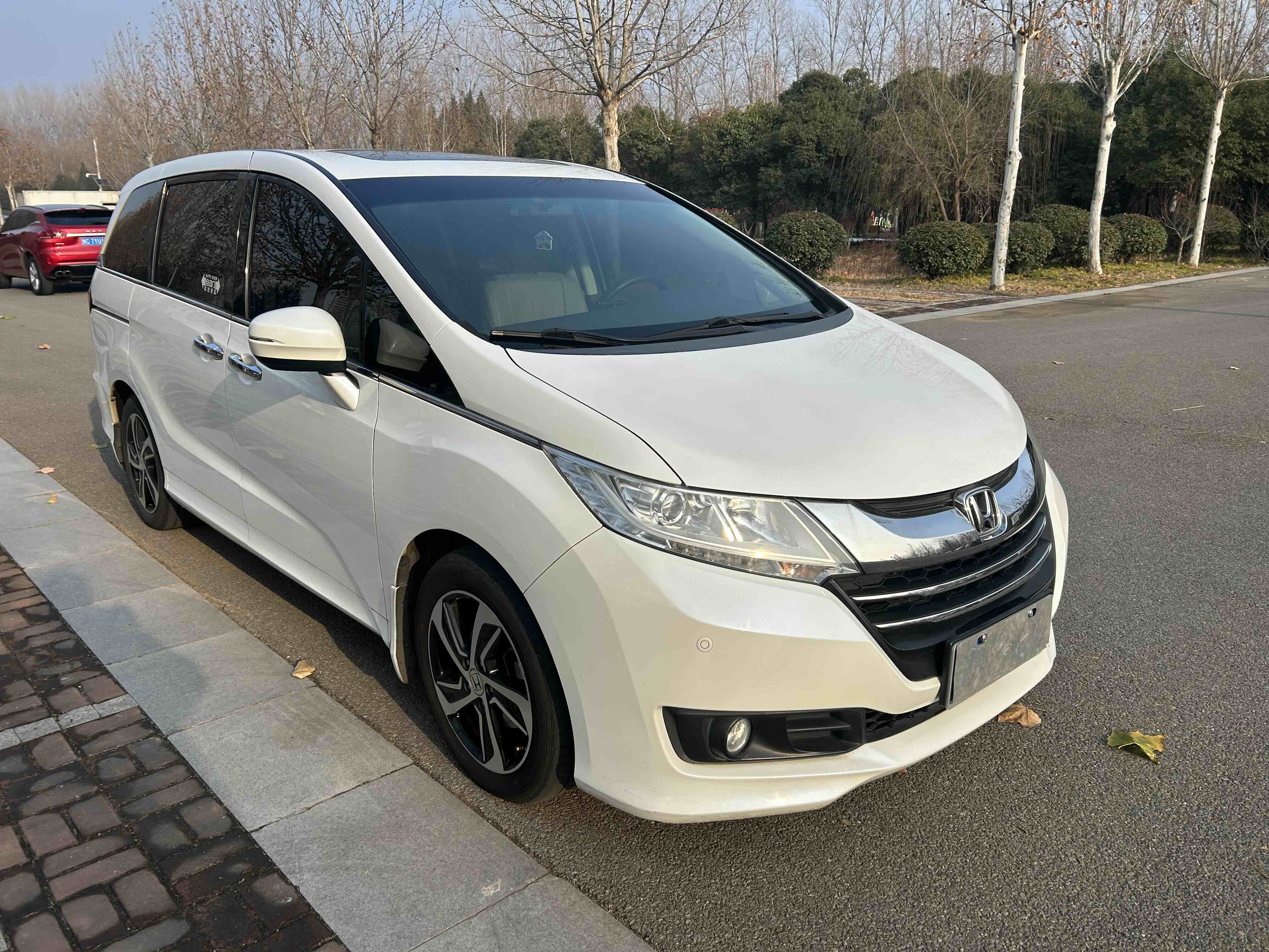 Honda ODYSSEY 2017 car image #3