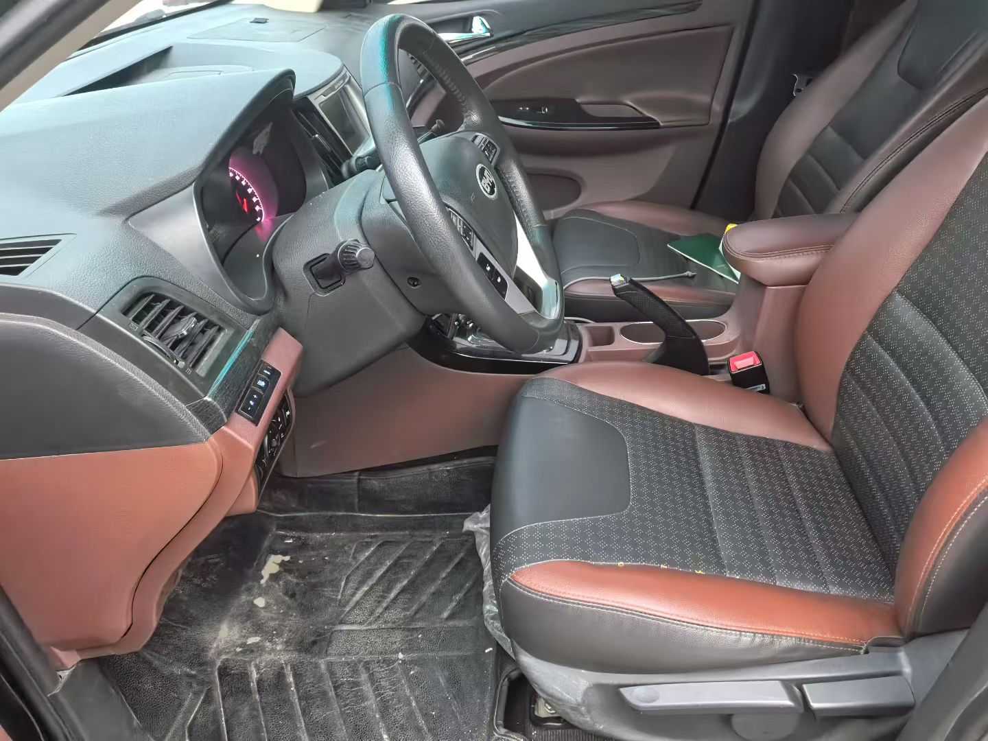 BYD SuRui 2016 изображение автомобиля #3