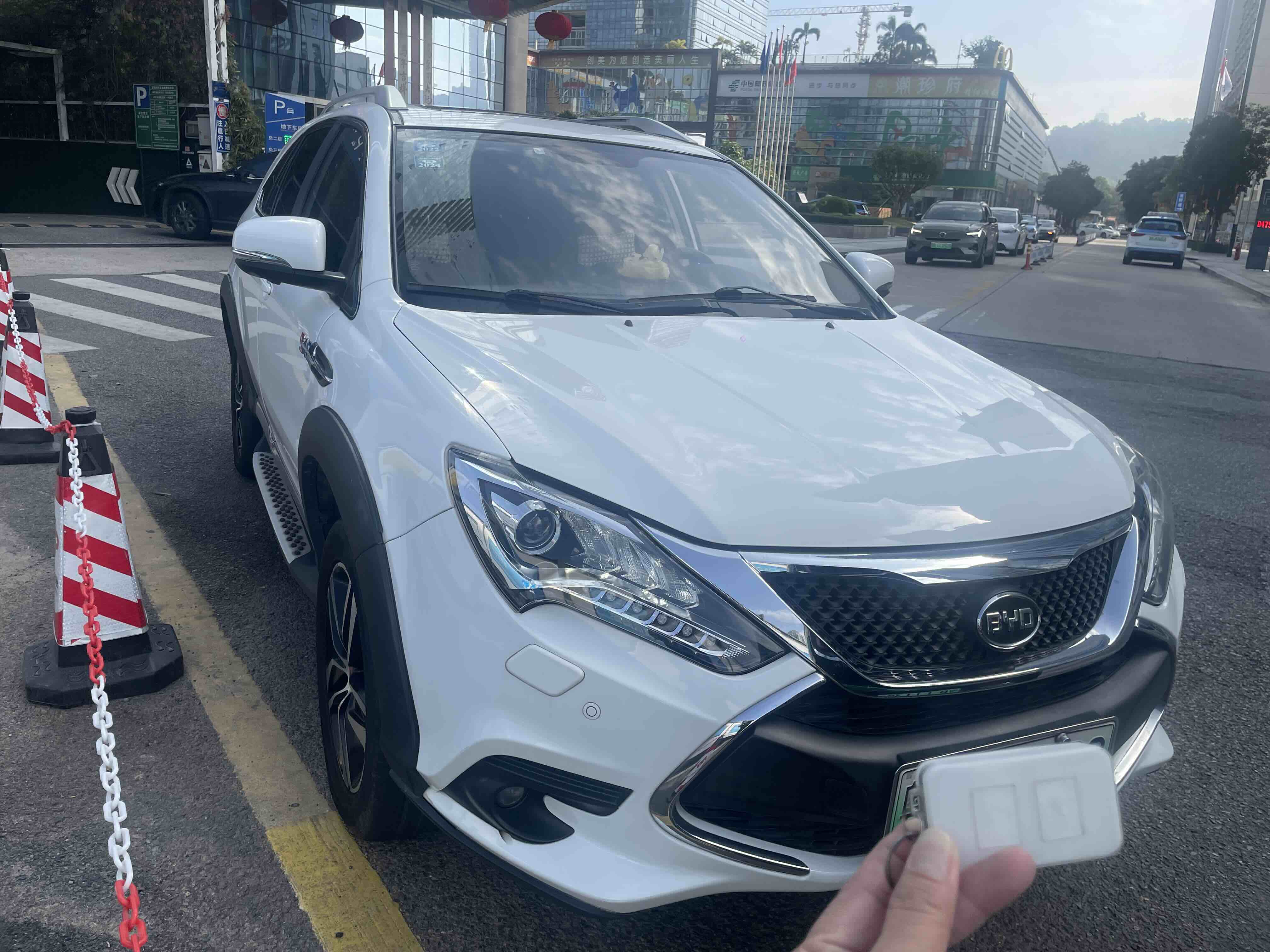 BYD Tang New Energy 2016 #3 BYD Tang New Energy 2016 car image #3