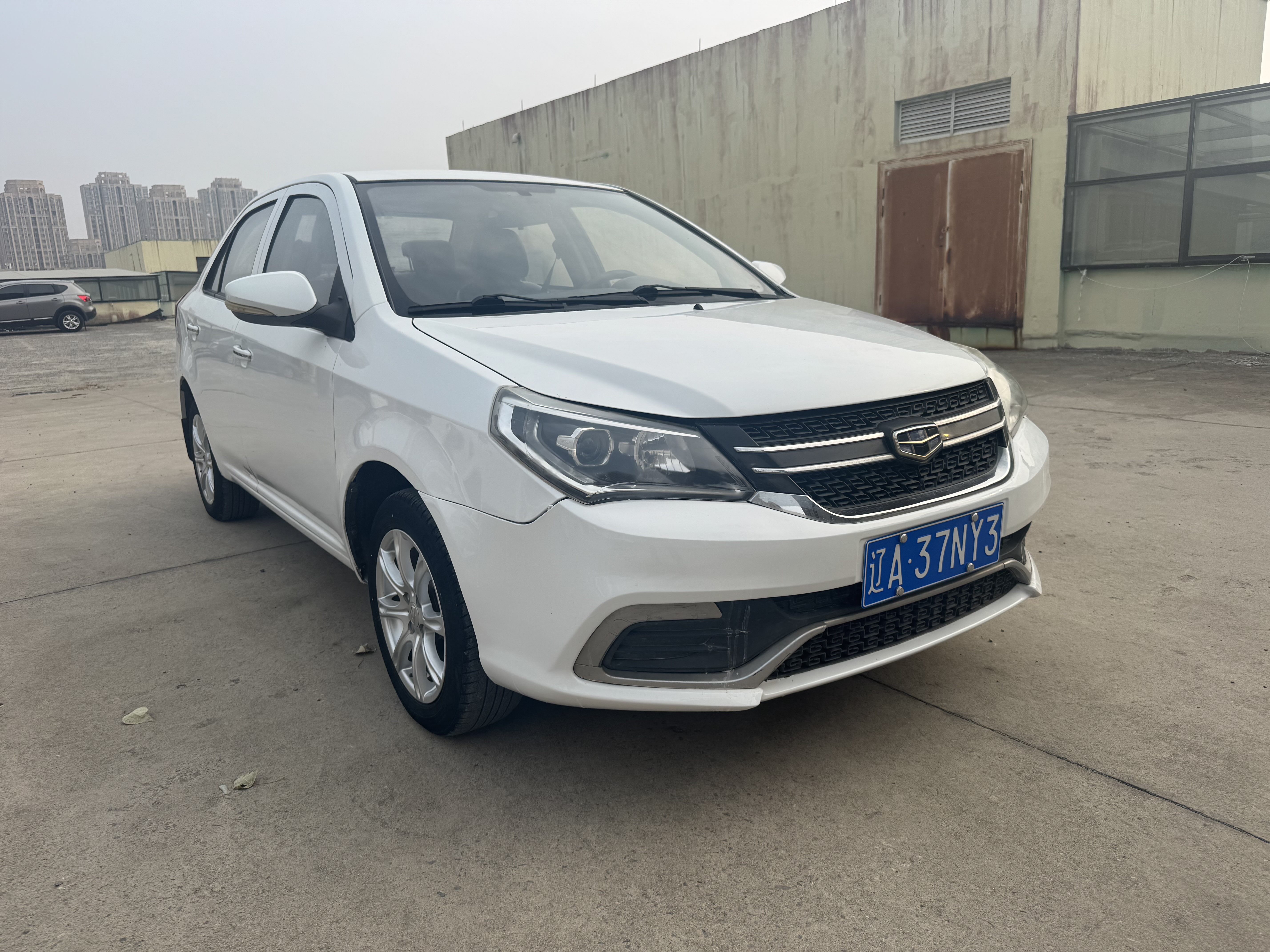 GEELY KingKong 2016 #3 GEELY KingKong 2016 car image #3