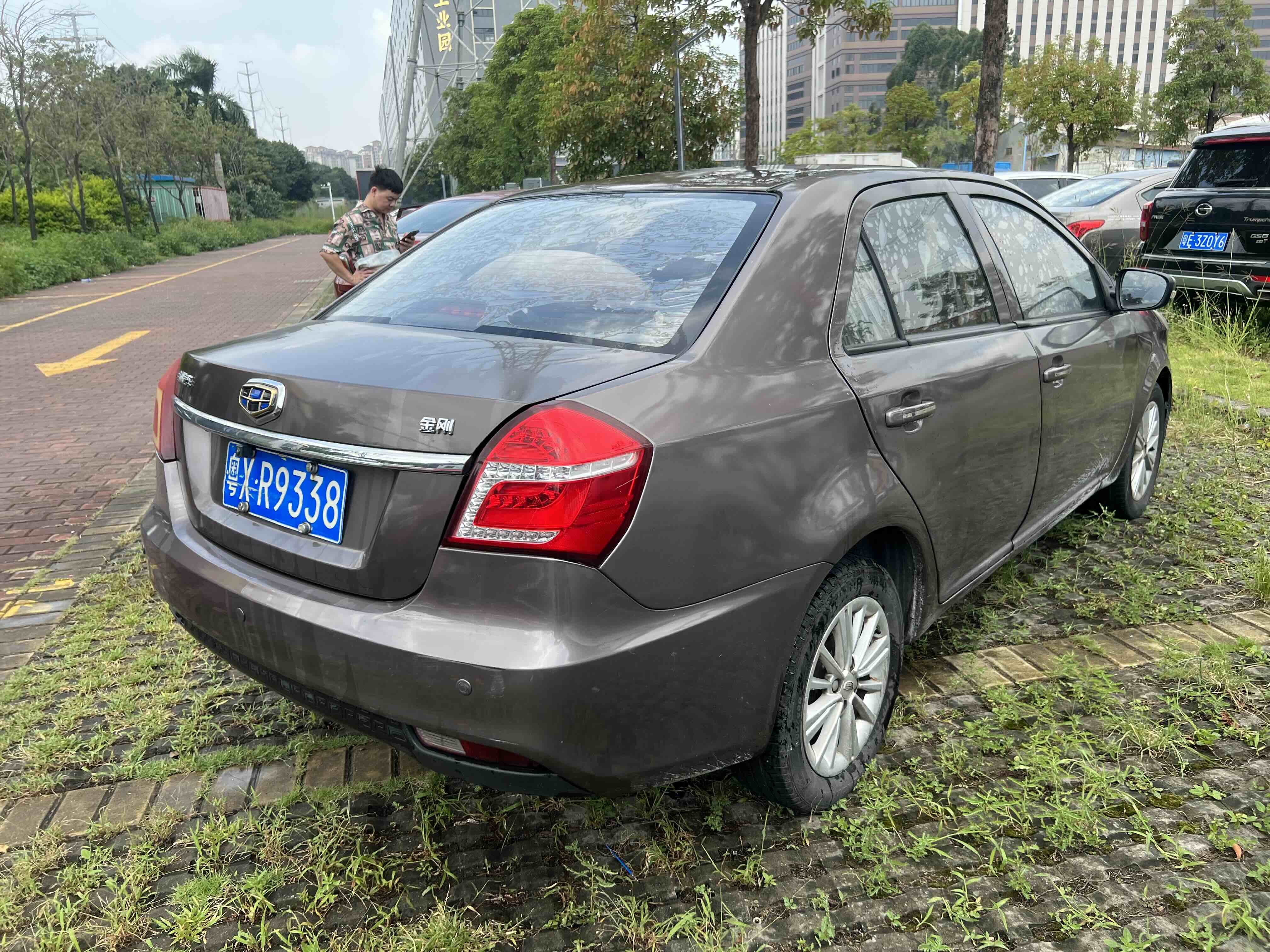 GEELY KingKong 2016 car image #3