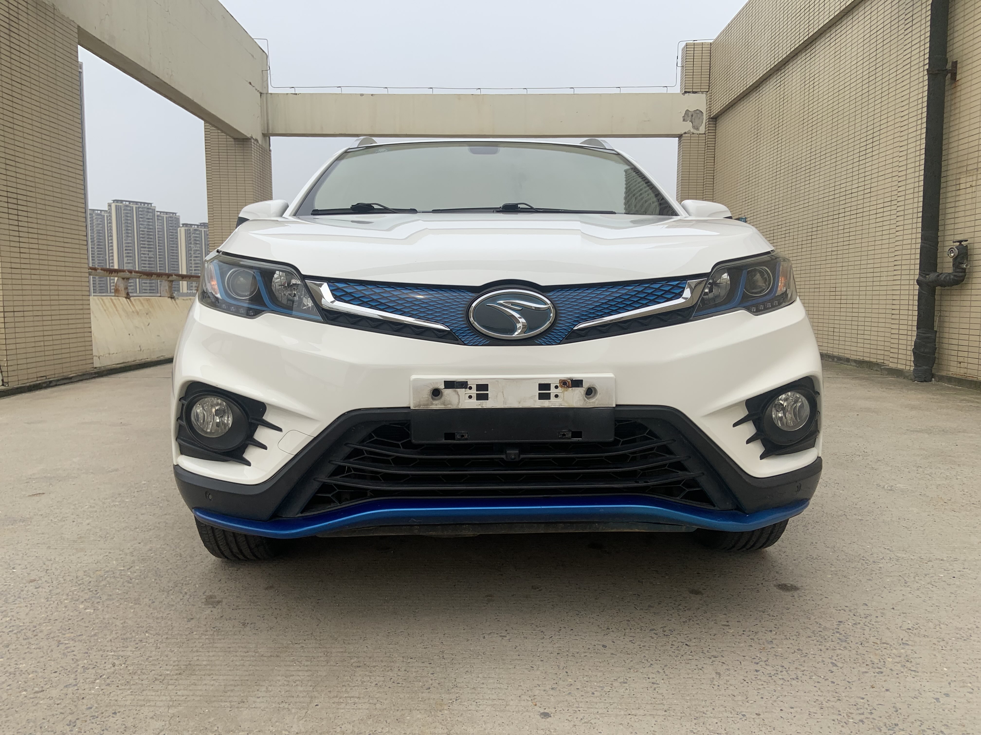 Soueast DX3 2018 #3 Soueast DX3 2018 car image #3