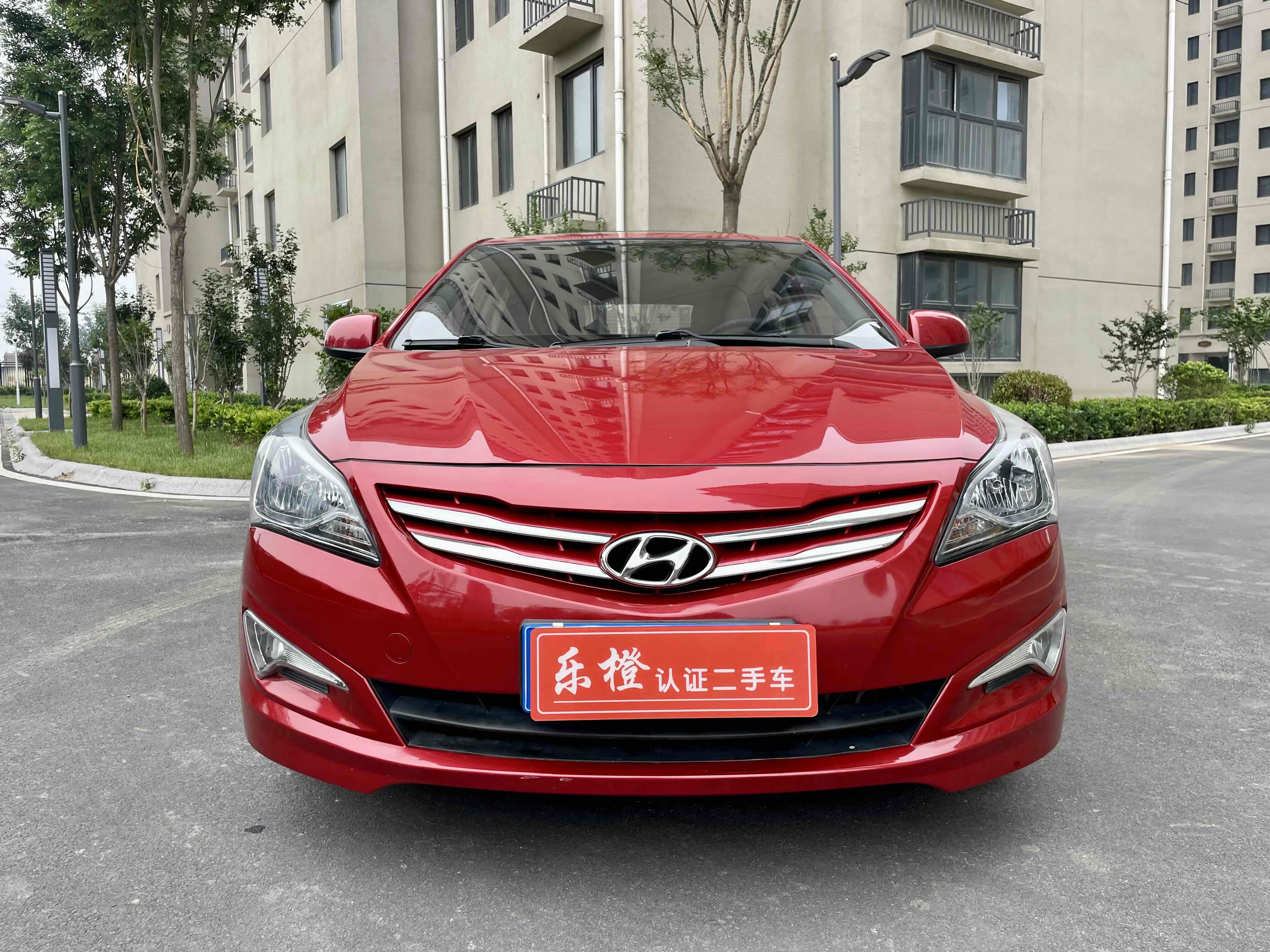 Hyundai Reina Hatchback 2014 #3 Hyundai Reina Hatchback 2014 car image #3