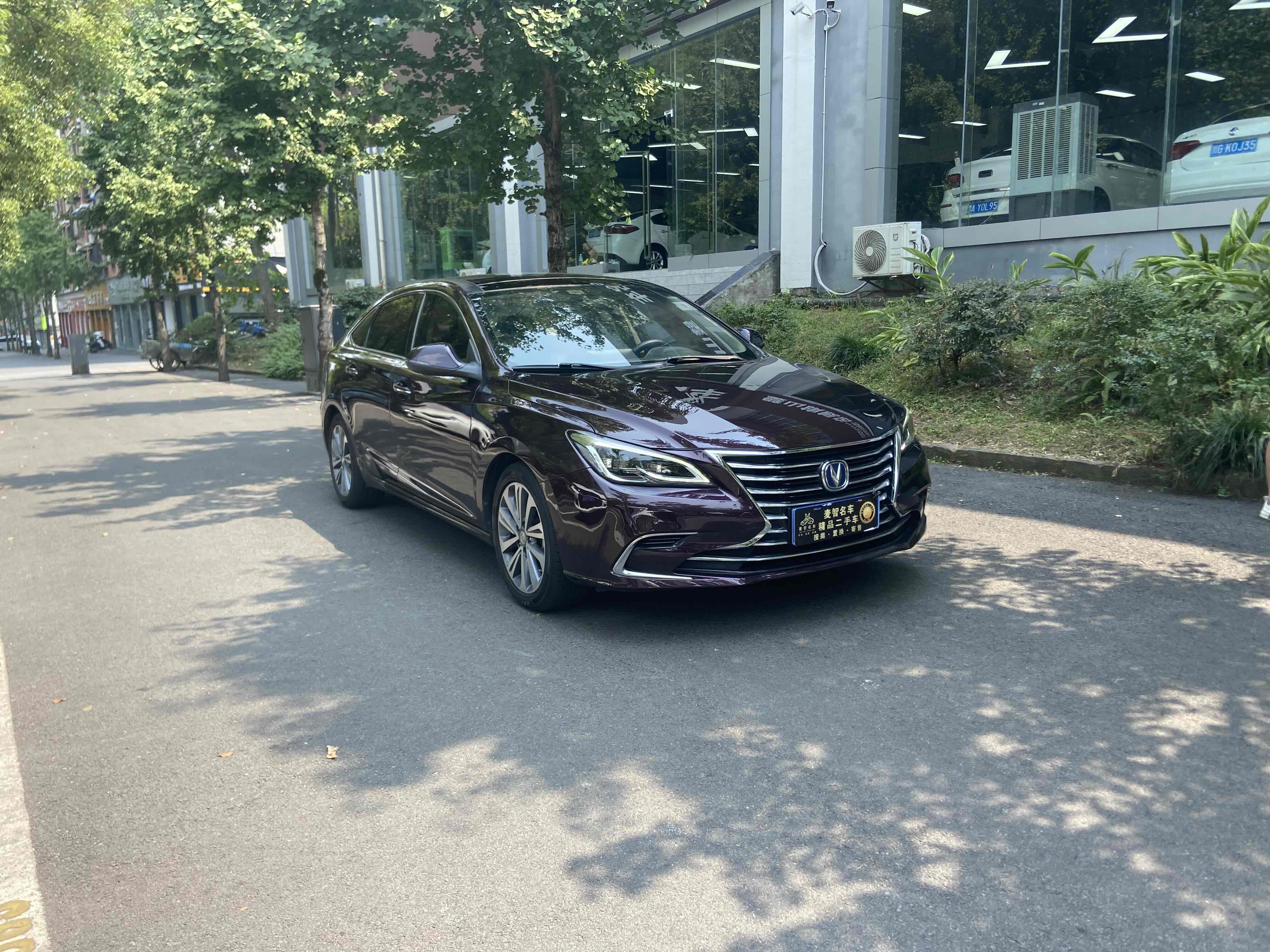 Changan Raeton 2018 #3 Changan Raeton 2018 car image #3