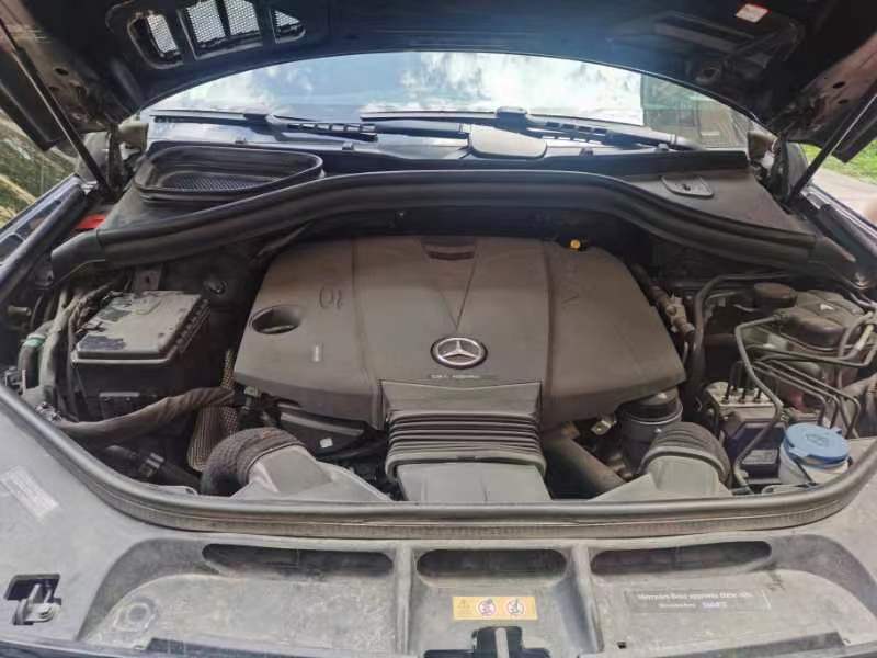 Mercedes-Benz GL Class 2016 immagine di auto #3